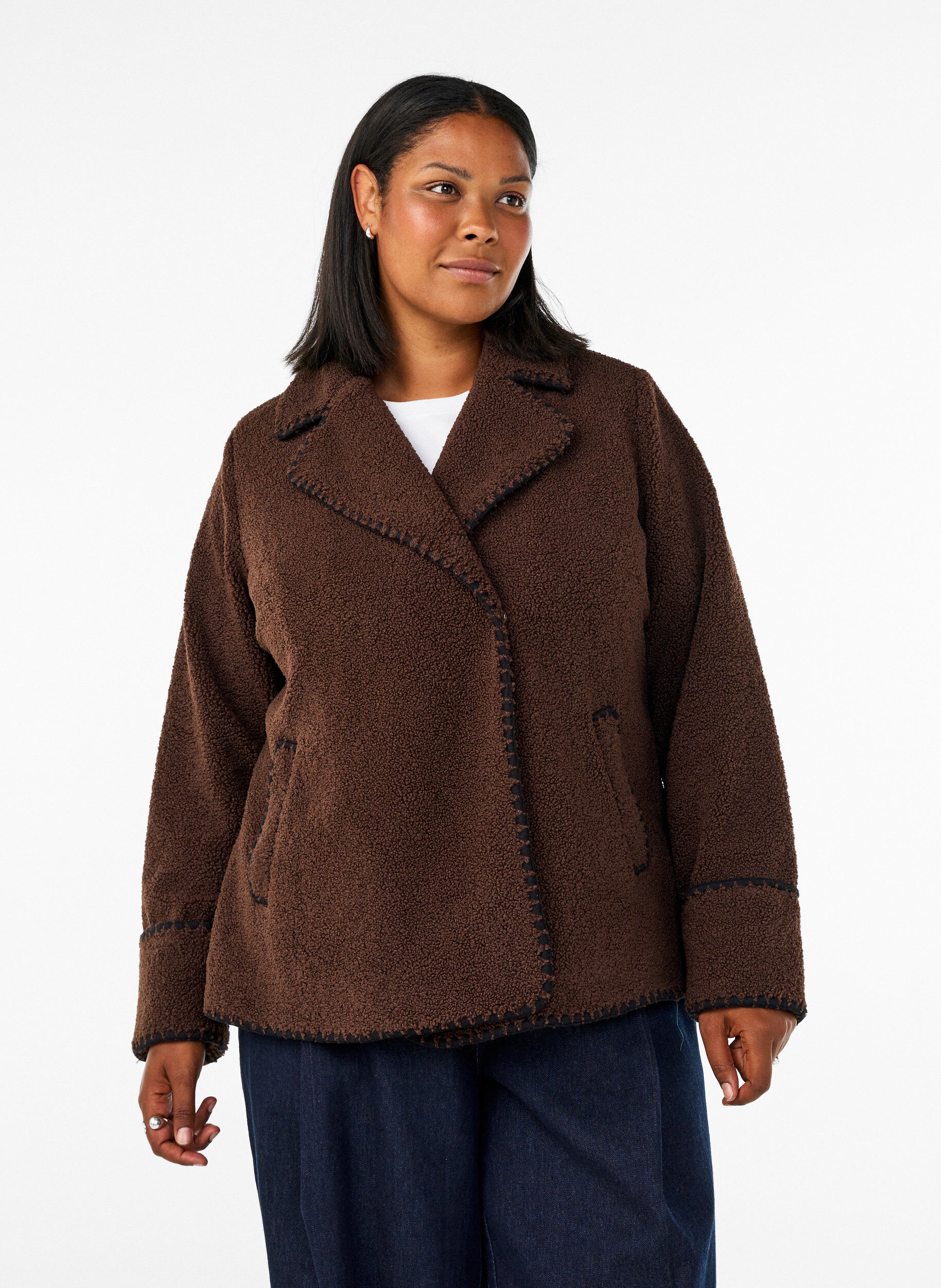 ZizziTeddyjacke mit Kontrastdetails, Braun, Model image number 0