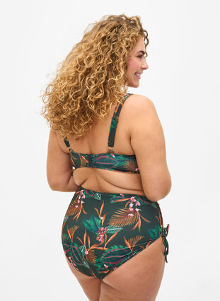 Gedruckte Bikini-Unterteile mit einer hohen Taille, Boheme Palm Aop , Model image number 1