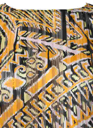 Bedruckte Bluse mit Smock und 3/4 Ärmeln, Yellow Aztec AOP, Packshot image number 2