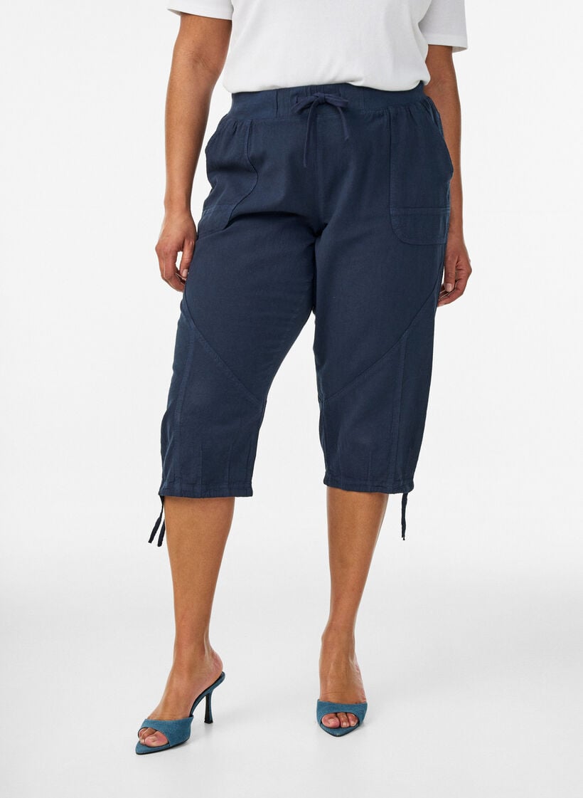 Capri-Hose aus Baumwolle, Blau, Model image number 2