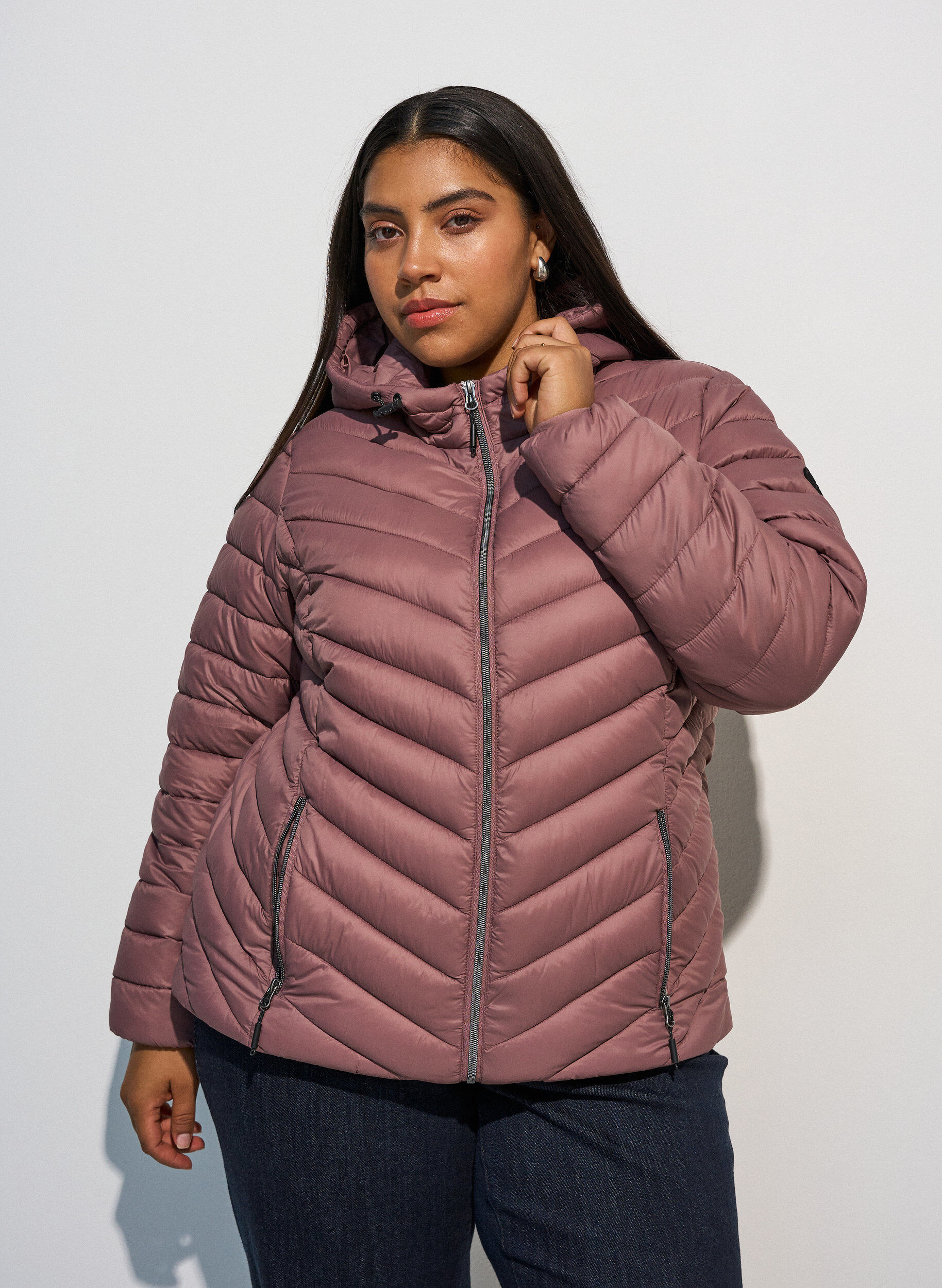 Leichte Kapuzenjacke, Rot, Model