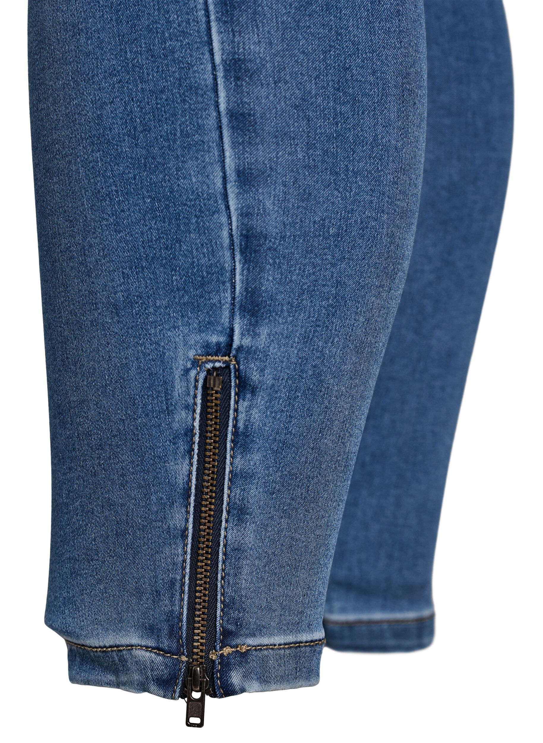 Zizzi Kurze Amy Jeans mit Rei&szlig;verschlussdetail., Blau, Packshot image number 4