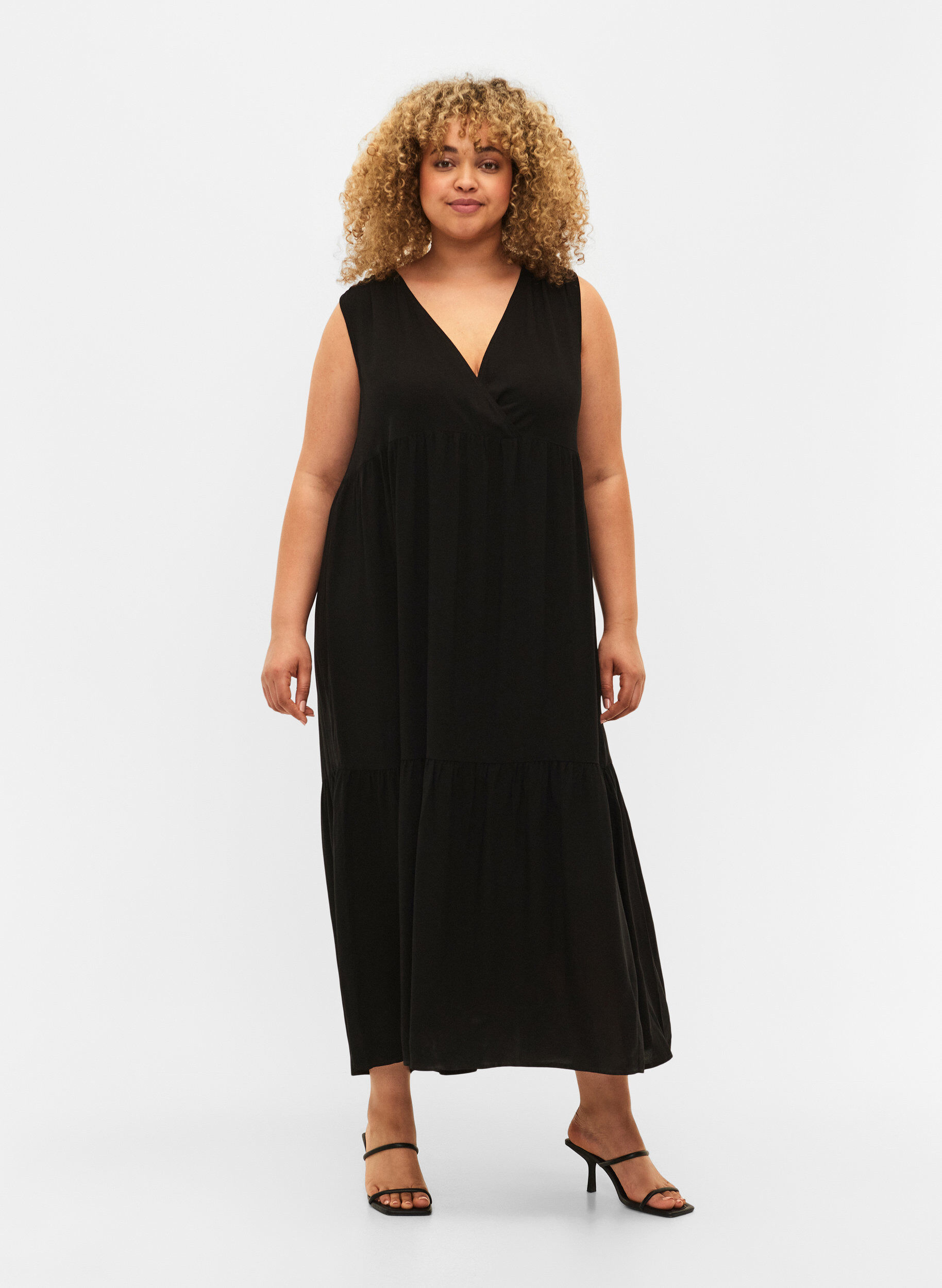 Zizzi &Auml;rmelloses Maxikleid aus Viskose, Black, Model image number 0