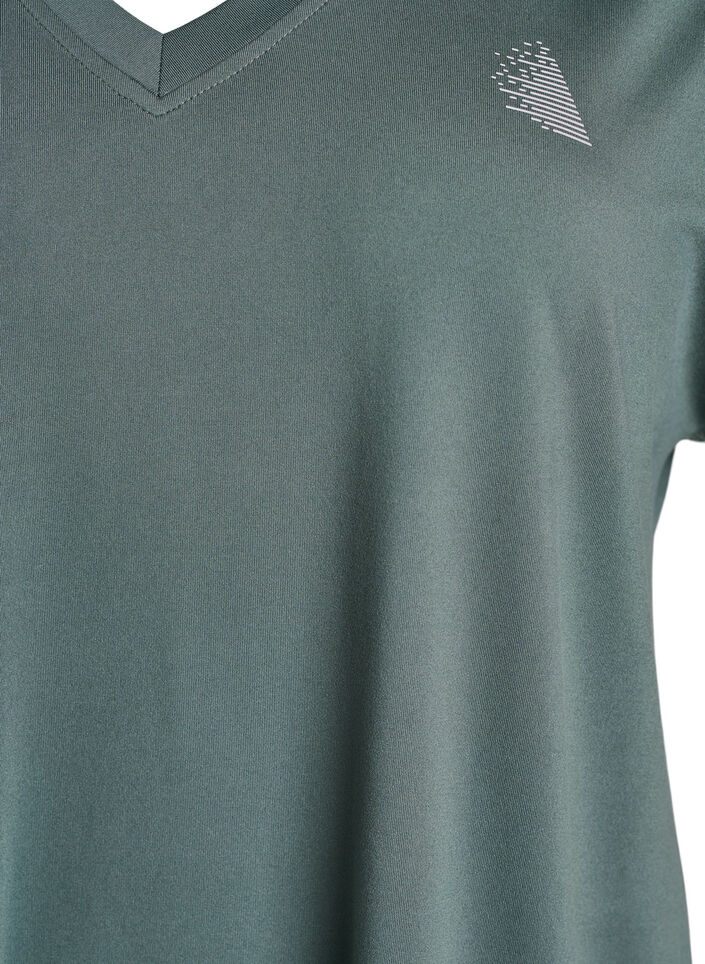 Lockeres Trainings-T-Shirt mit V-Ausschnitt, Gr&uuml;n, Packshot image number 2
