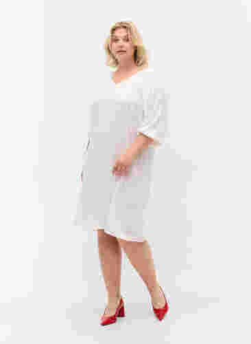 Viskosekleid mit V-Ausschnitt, Bright White, Model image number 2