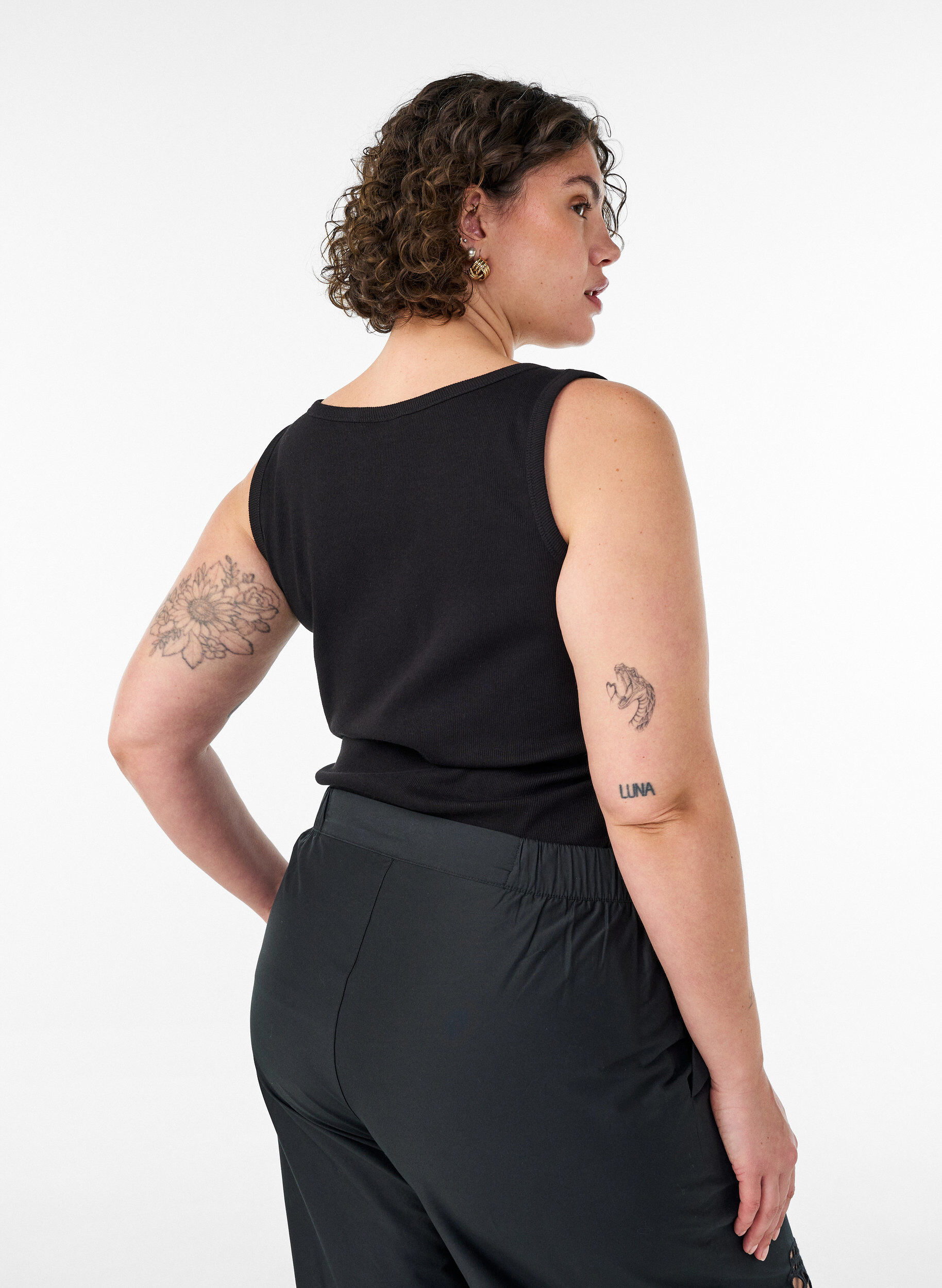 ZizziTailleiertes Top mit Motiv, Schwarz, Model image number 2