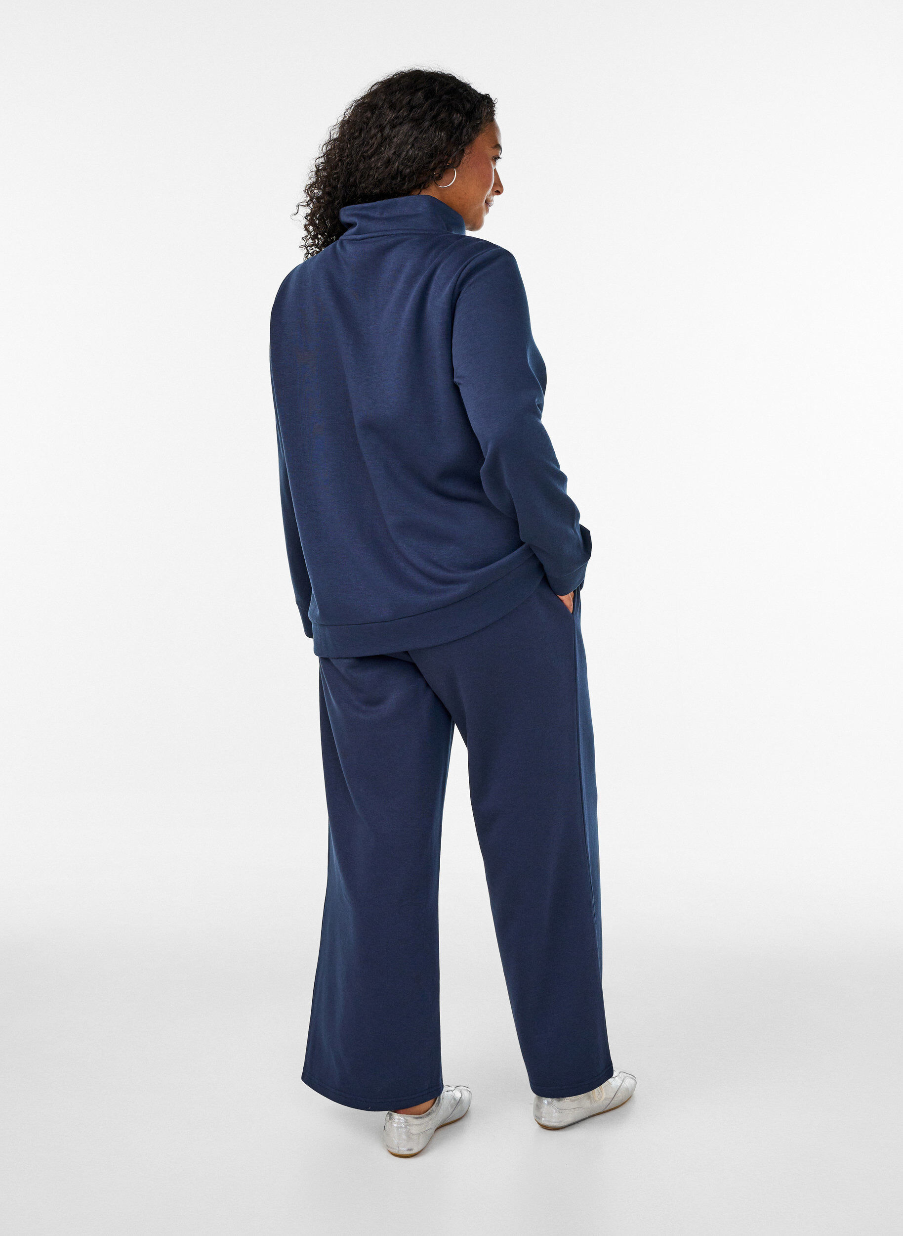 ZizziHoch taillierte Sweatpants mit weitem Bein, Blau, Model image number 1