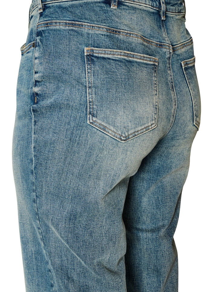 Kiana Straight Fit Jeans mit leicht abgenutzter Optik, Blau, Packshot image number 3