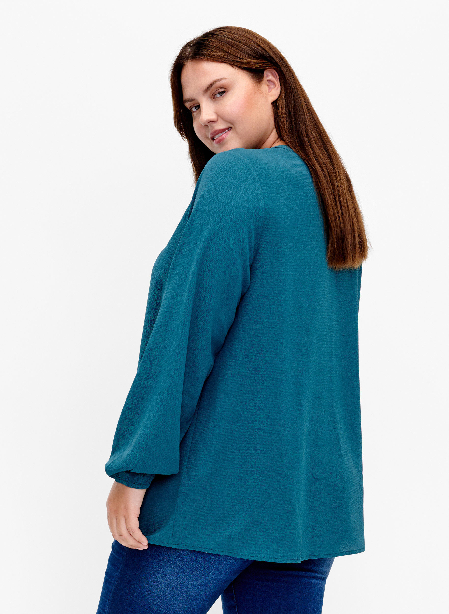 Zizzi Unifarbene Bluse mit V-Ausschnitt, Deep Teal, Model image number 1