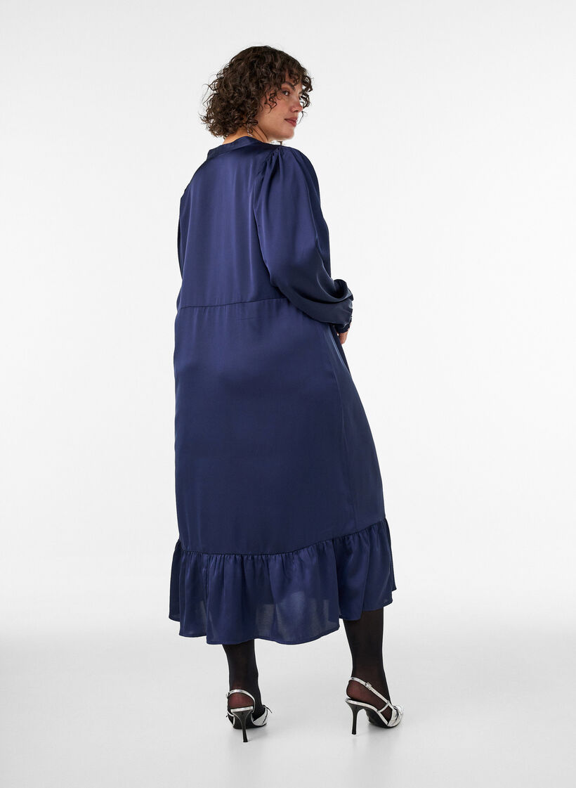 Satinkleid mit langen &Auml;rmeln und V-Ausschnitt, Blau, Model image number 1