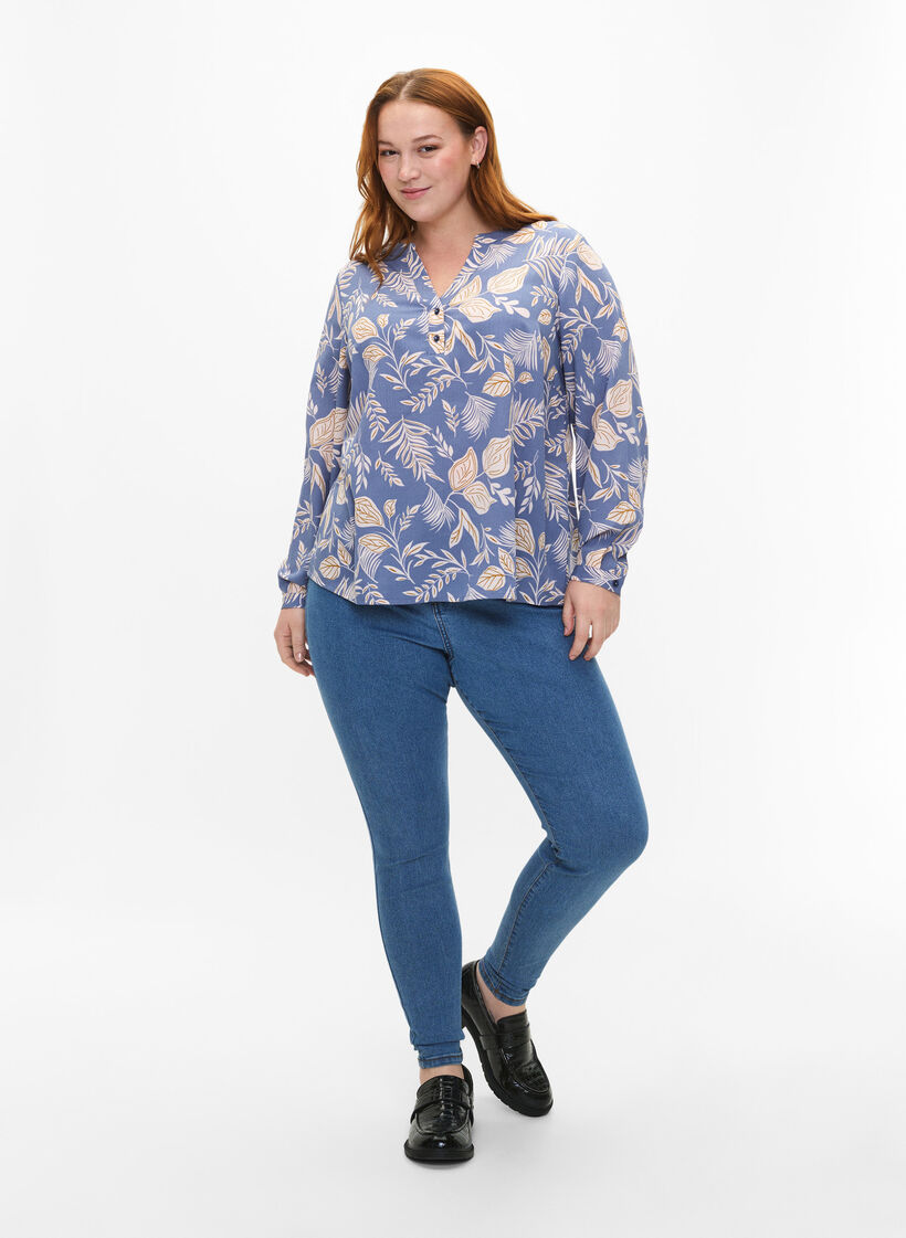 FLASH – Langärmlige Bluse mit Druck, Delft AOP, Model image number 2
