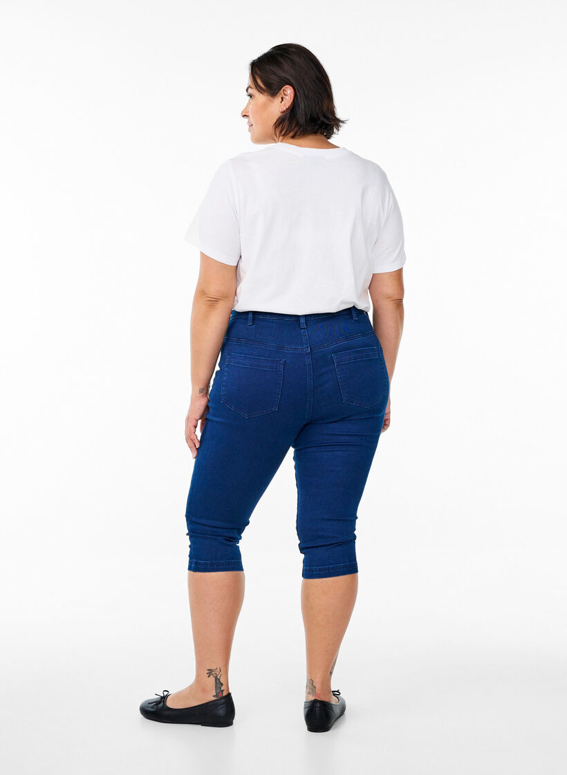 Amy Caprijeans mit hohem Taille und Super Slim Fit, Blau, Model image number 1