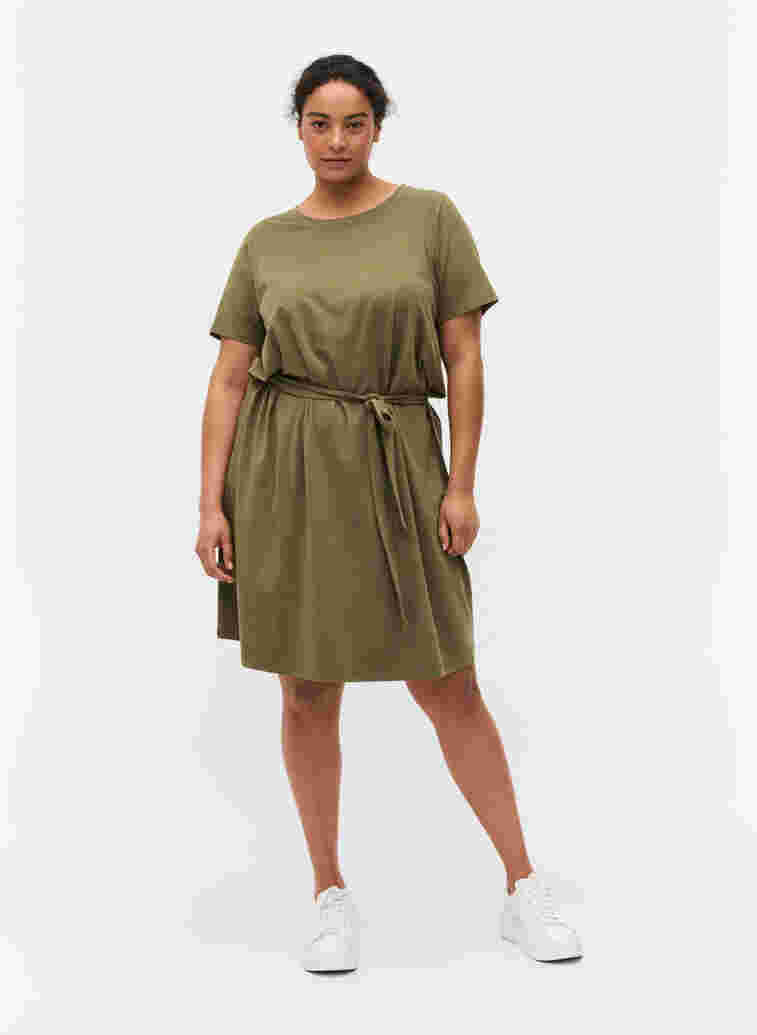 Kurzarm Kleid mit Taillengürtel, Dusty Olive, Model image number 2