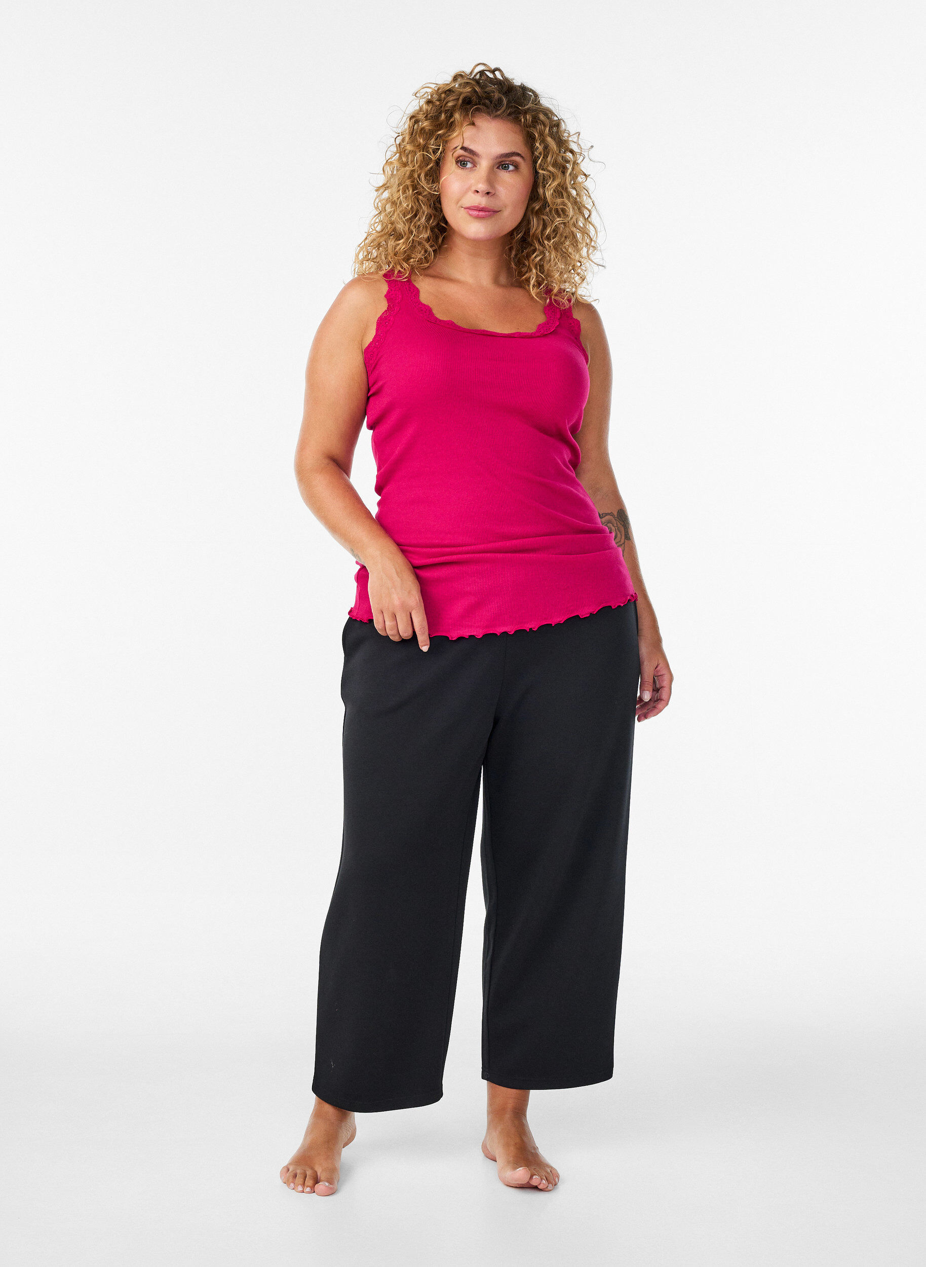 ZizziTop mit Spitzen, Pink, Model image number 1