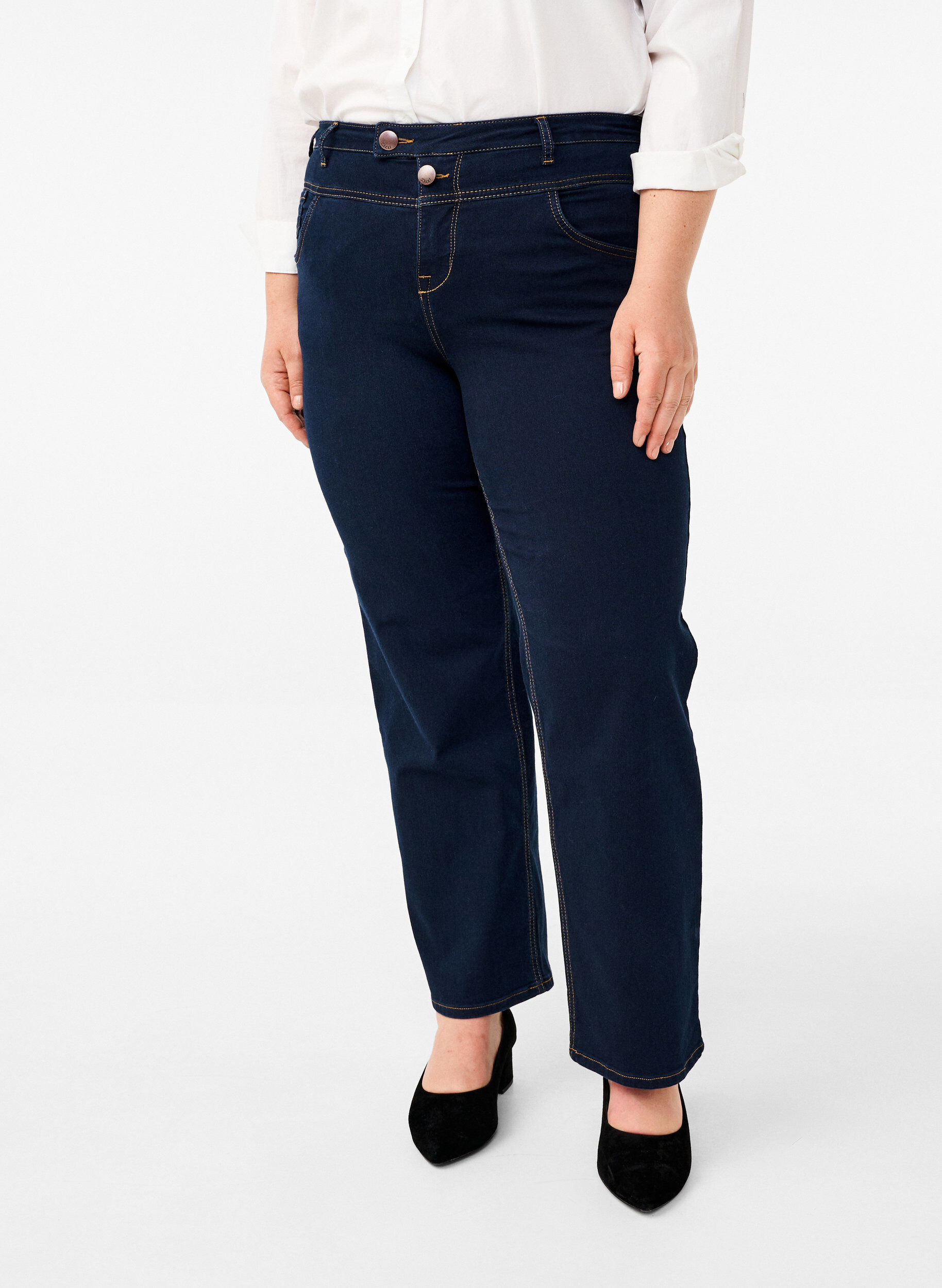 Zizzi Regular Fit Gemma Jeans mit hoher Taille, Blau, Packshot image number 2