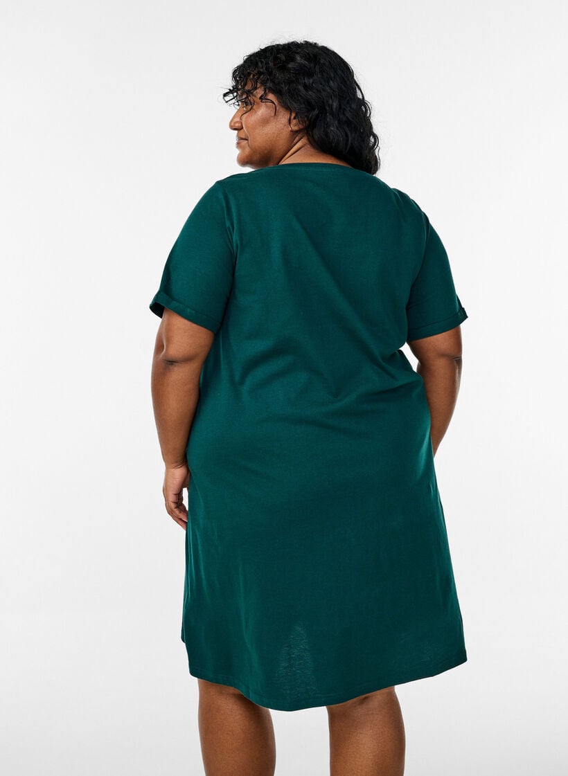 Kurzärmeliges Nachthemd aus Bio-Baumwolle, Grün, Model image number 2