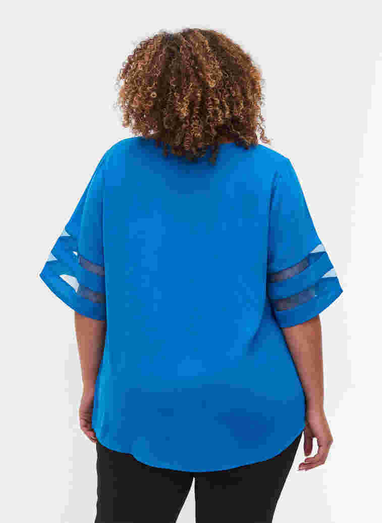 Kurzarm Bluse mit V-Ausschnitt, Princess Blue, Model image number 1