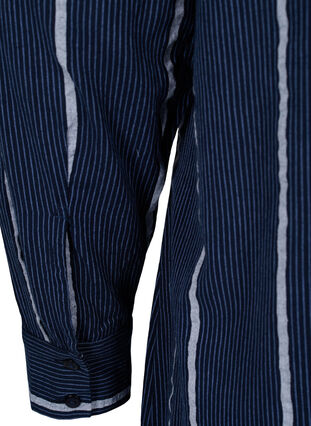 Langes gestreiftes Hemdkleid aus Baumwolle, N.Sky w.White Stripe, Packshot image number 3