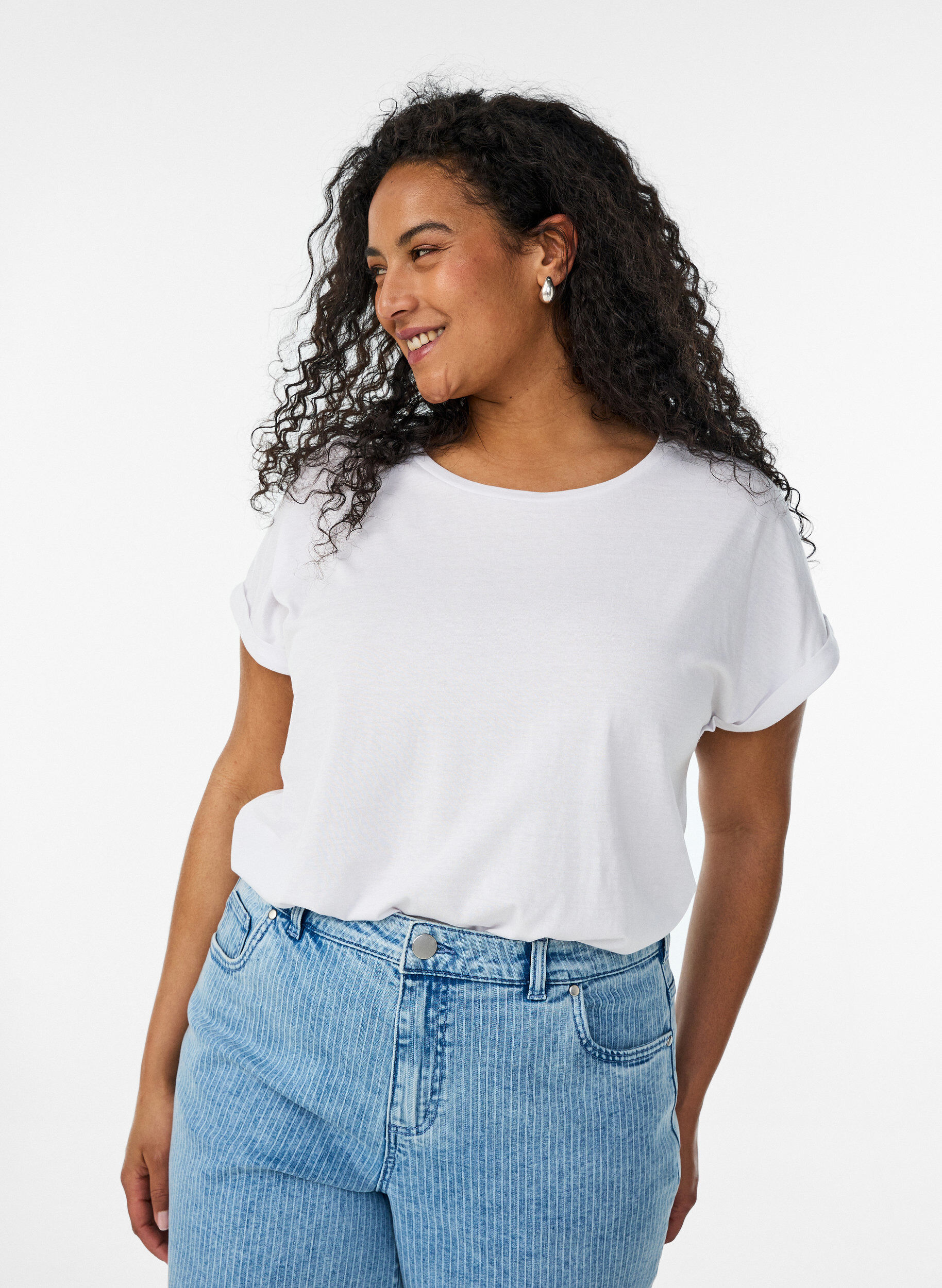 ZizziKurz&auml;rmeliges T-Shirt aus einer Baumwollmischung, Wei&szlig;, Model image number 0