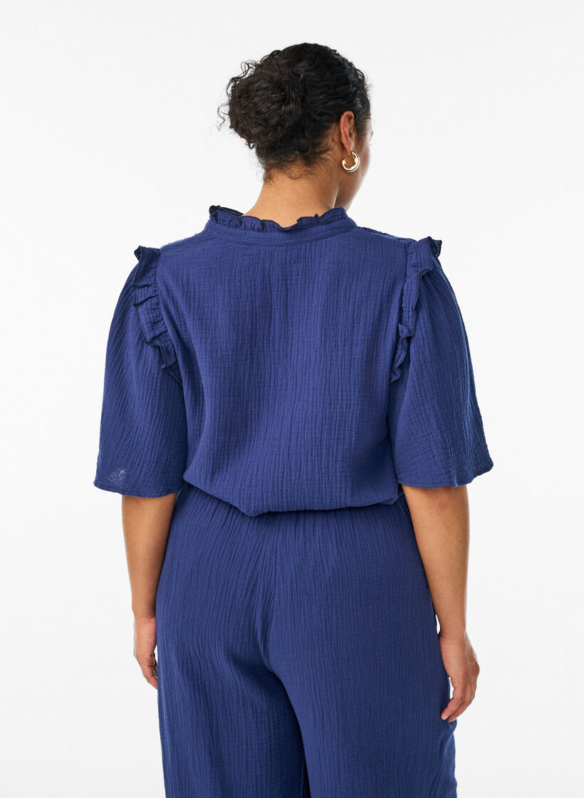 Bluse aus Baumwoll-Musselin mit Broderie Anglaise und 1/2-&Auml;rmeln, Blau, Model image number 2