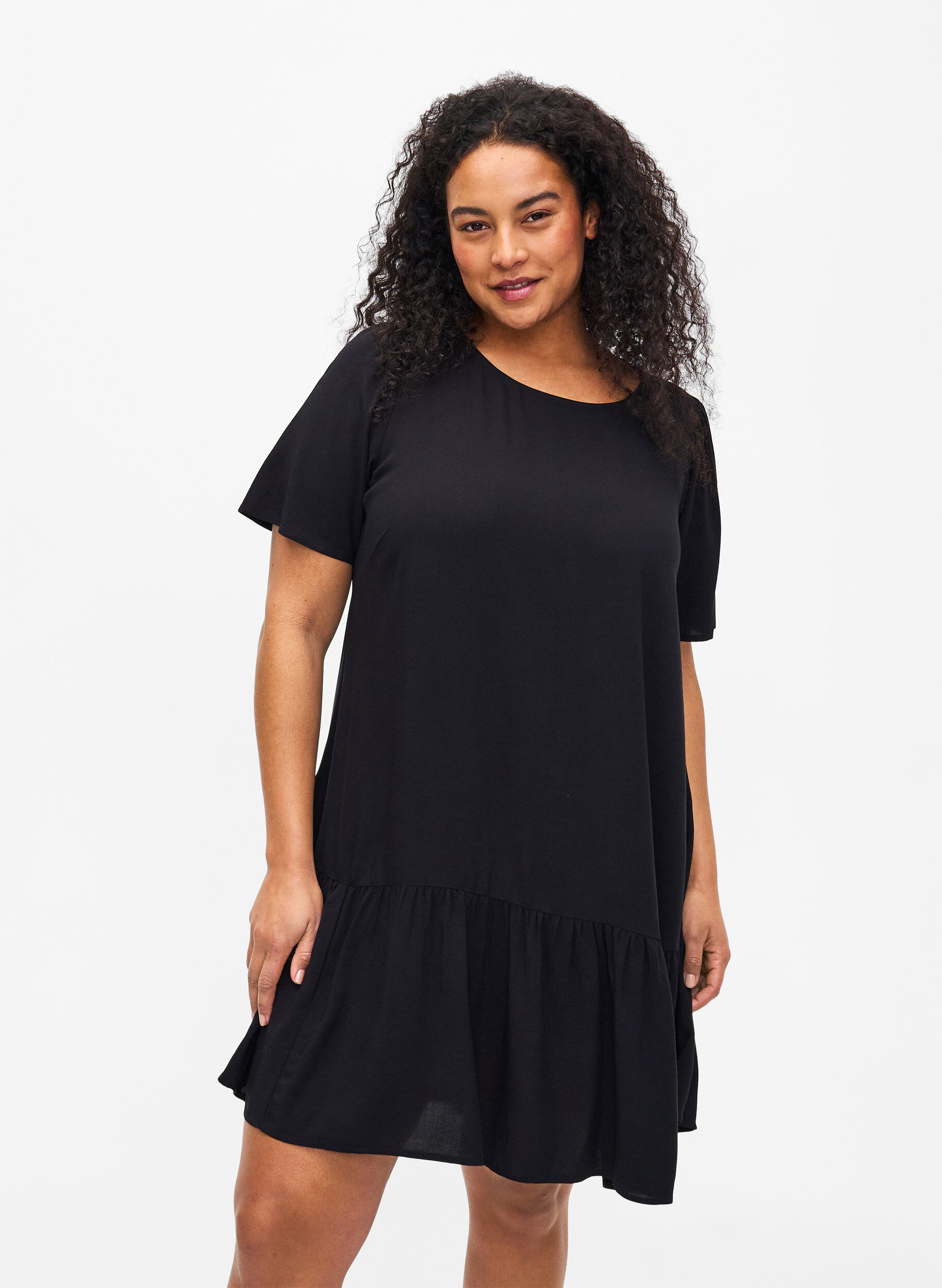 Zizzi FLASH &ndash; Kleid aus Viskose mit Schnittlinie, Schwarz, Model image number 0