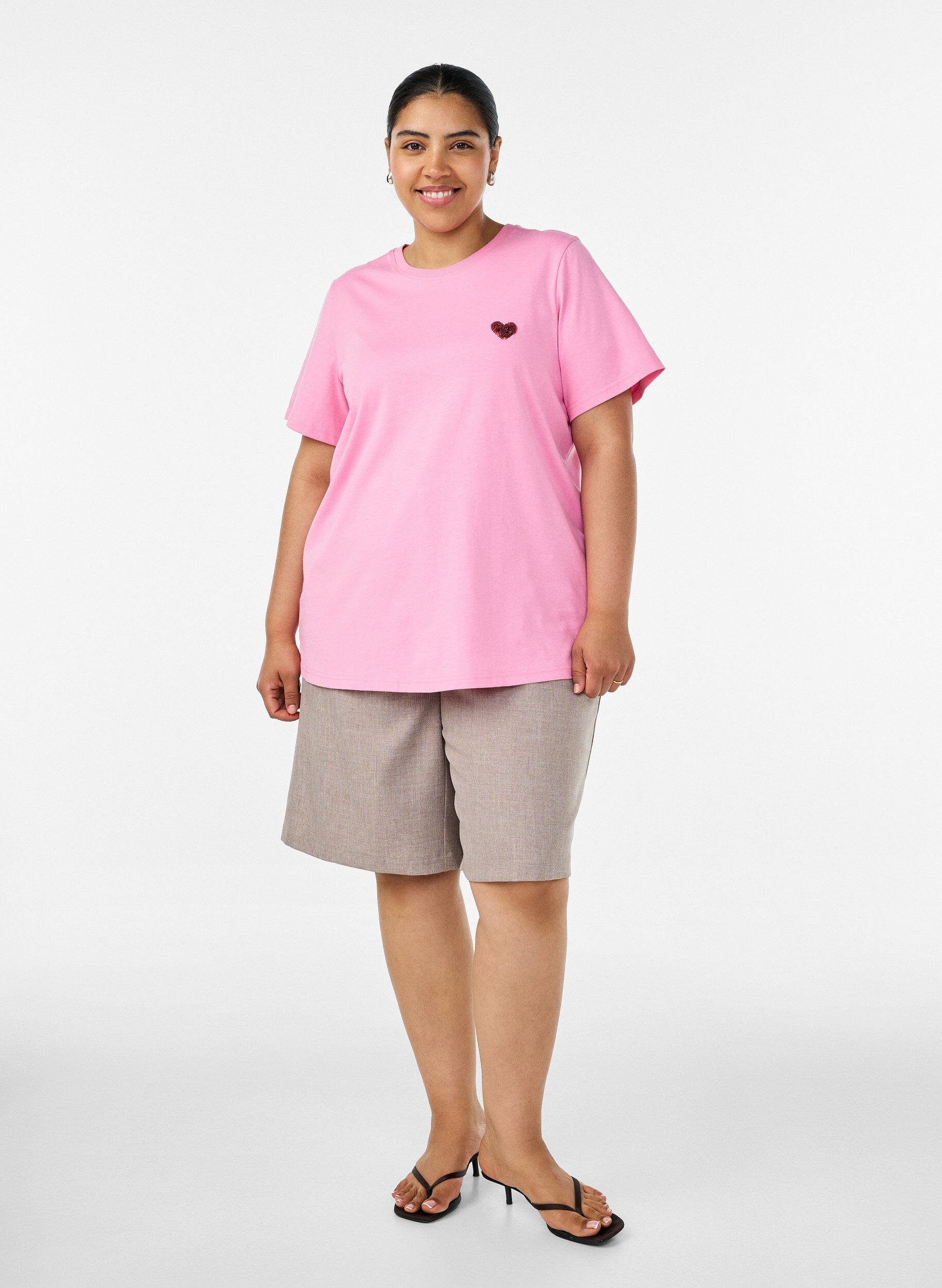 ZizziT-Shirt mit Pailletten-Herz und buntem R&uuml;ckenprint, Pink, Model image number 1