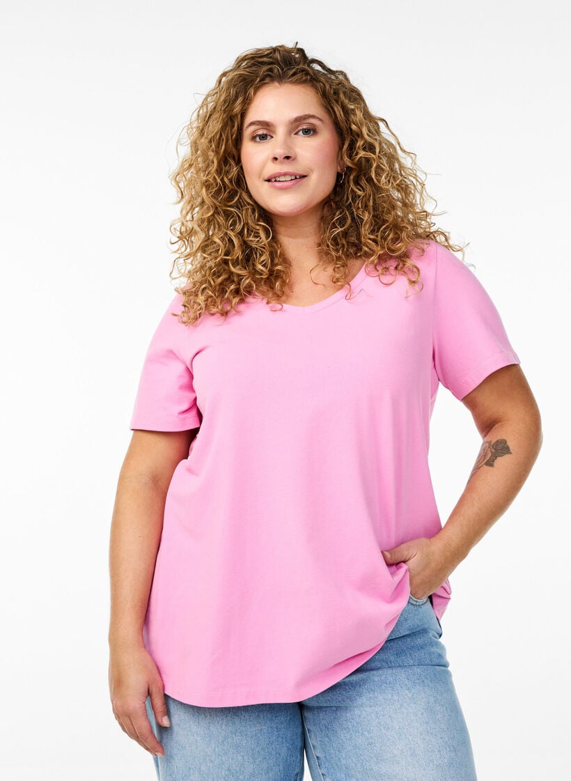 Einfarbiges basic T-Shirt aus Baumwolle, Pink, Model image number 0