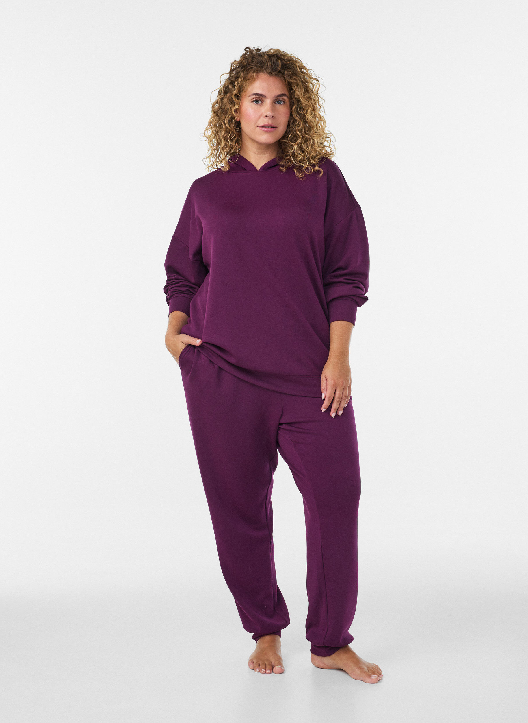 ZizziHoodie aus Jersey, Lila, Model image number 1