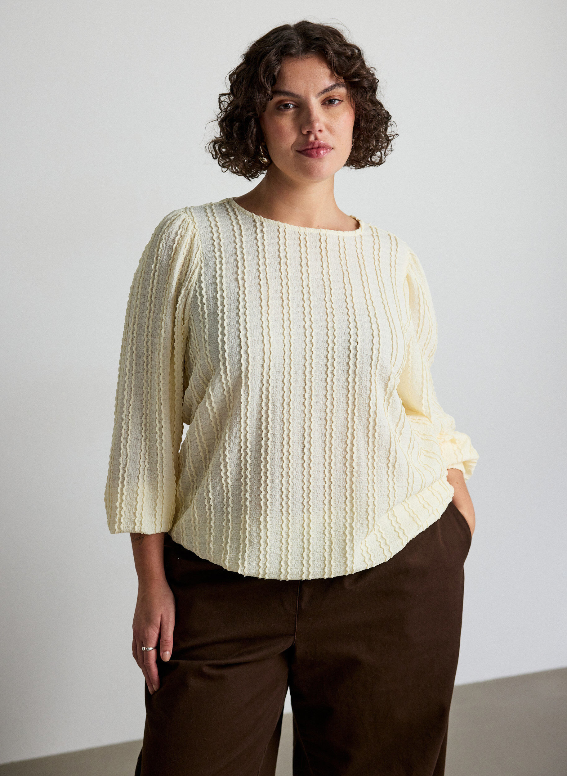 ZizziJerseybluse mit Struktur und Ballonsilhouette, Vanille, Model image number 0