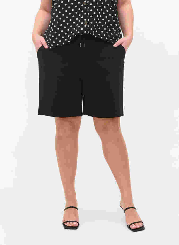 Lockere Shorts mit Kordelzug und Taschen, Black, Model image number 1