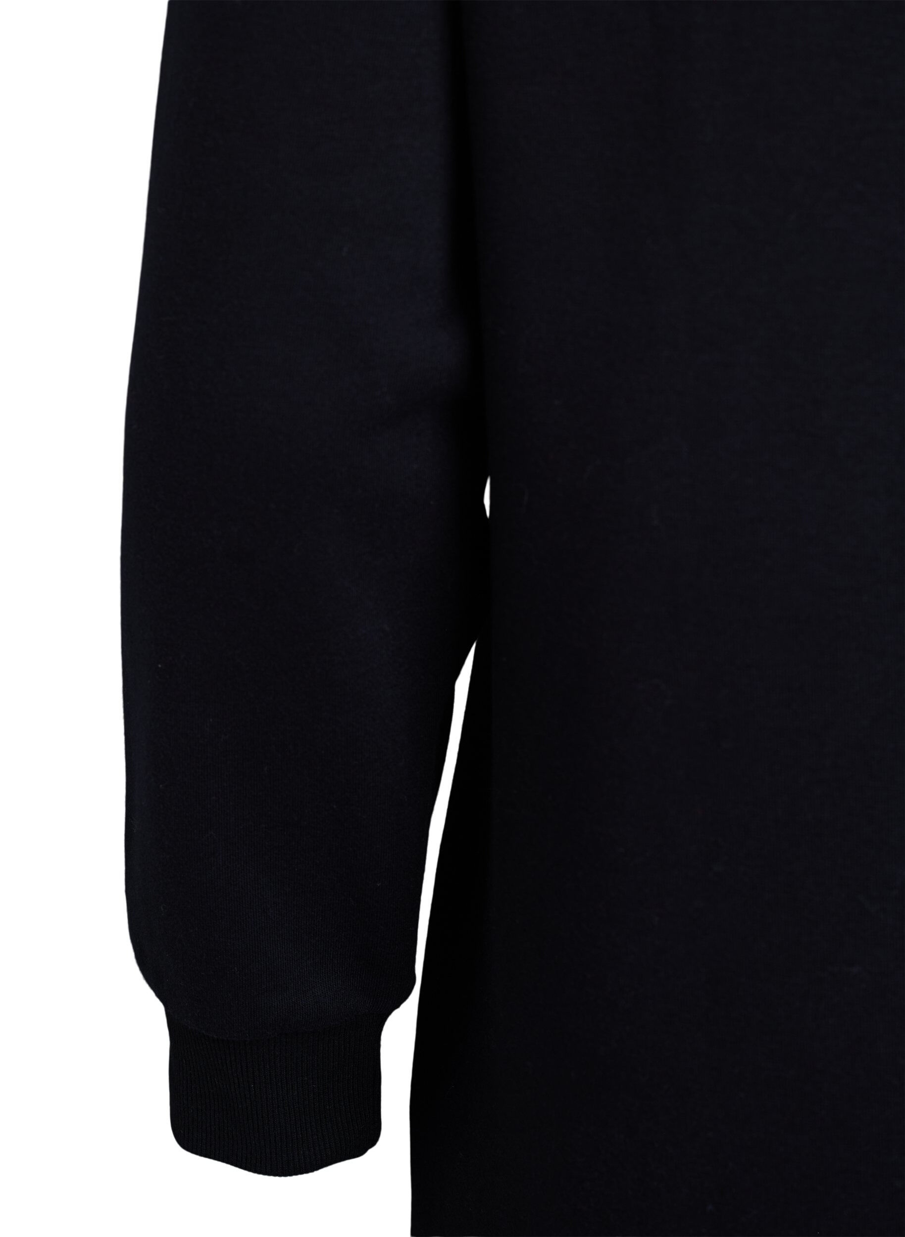 Zizzi Kurzes Sweatshirtkleid mit hohem Kragen, Schwarz, Packshot image number 3