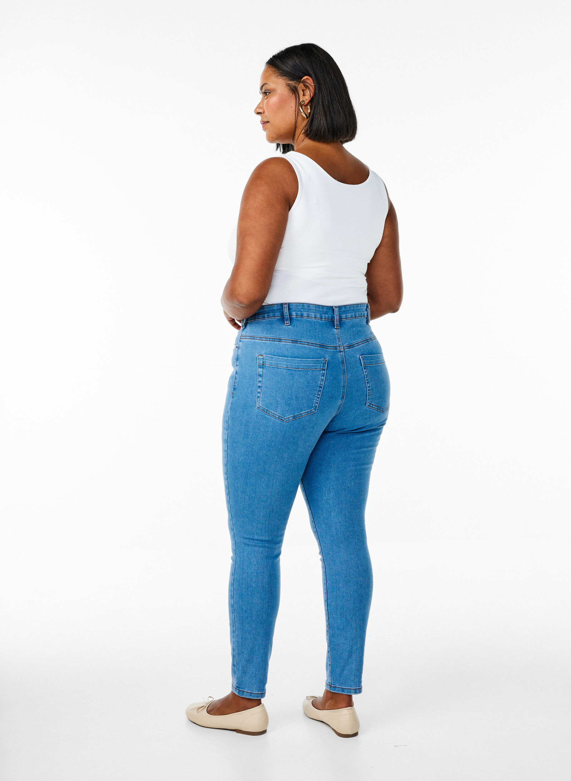 Zizzi Amy Jeans mit hoher Taille und extra schlanker Passform, Blau, Model image number 0
