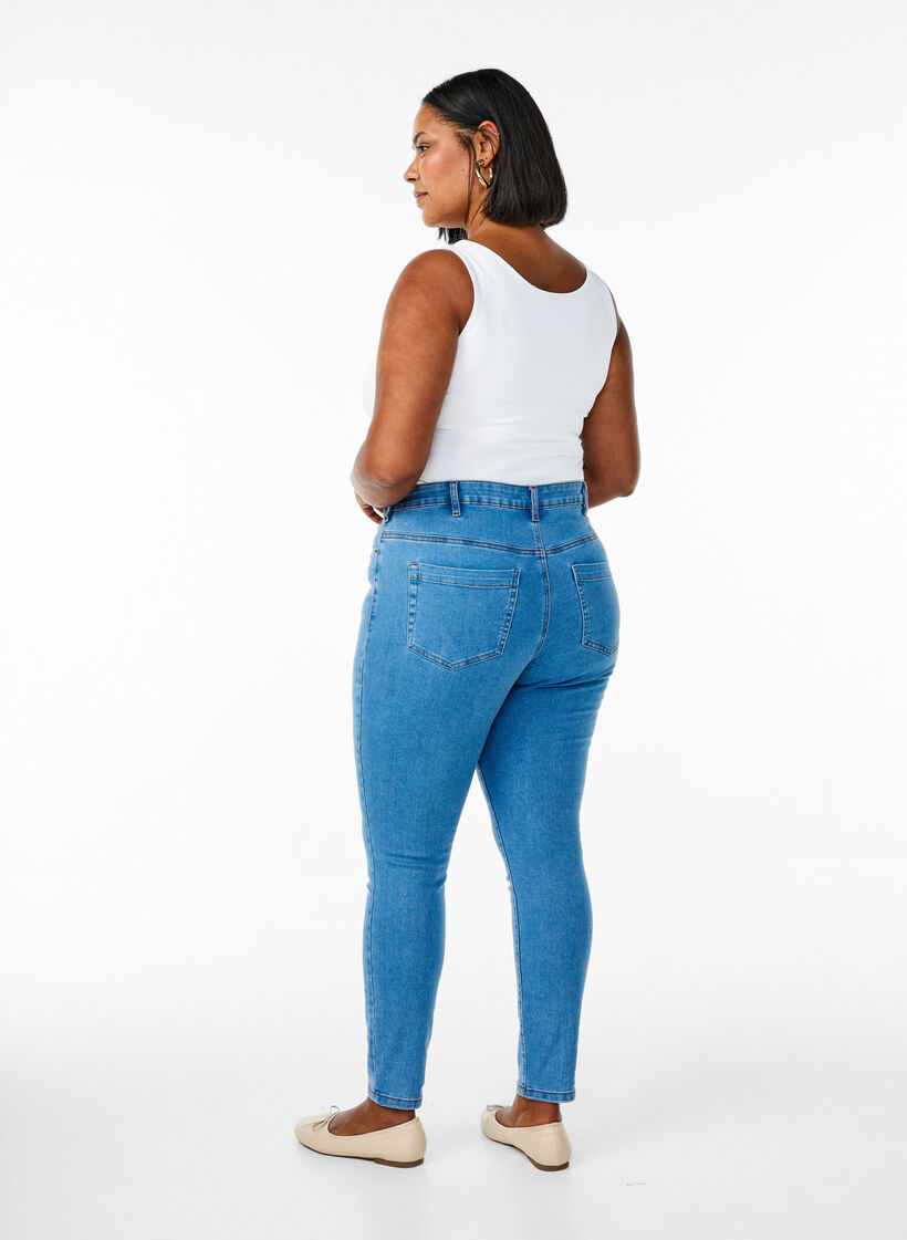 Amy Jeans mit hoher Taille und extra schlanker Passform, Blau, Model image number 0