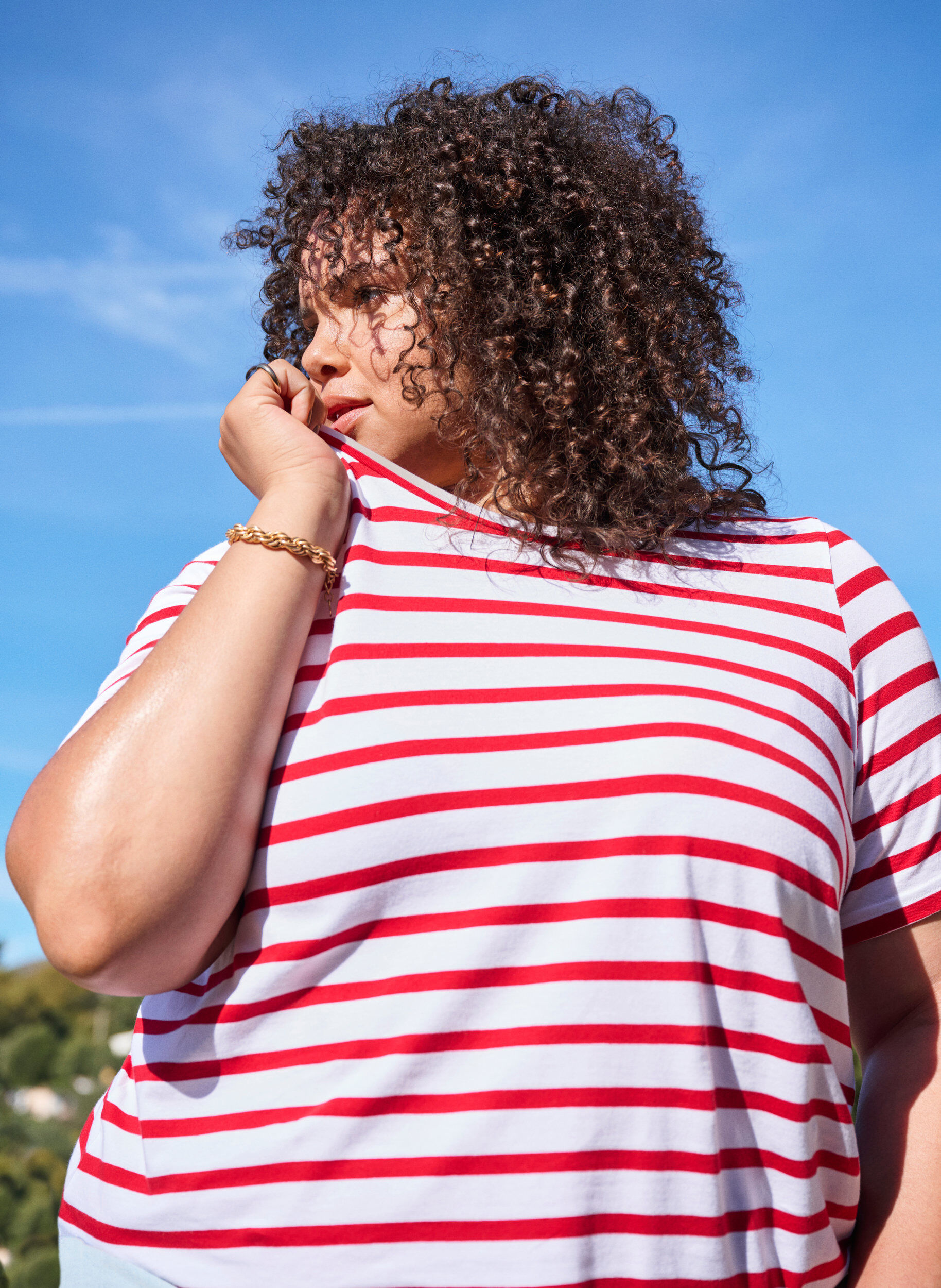 Zizzi Gestreiftes T-Shirt aus biologischer Baumwolle, Rot, Image image number 0