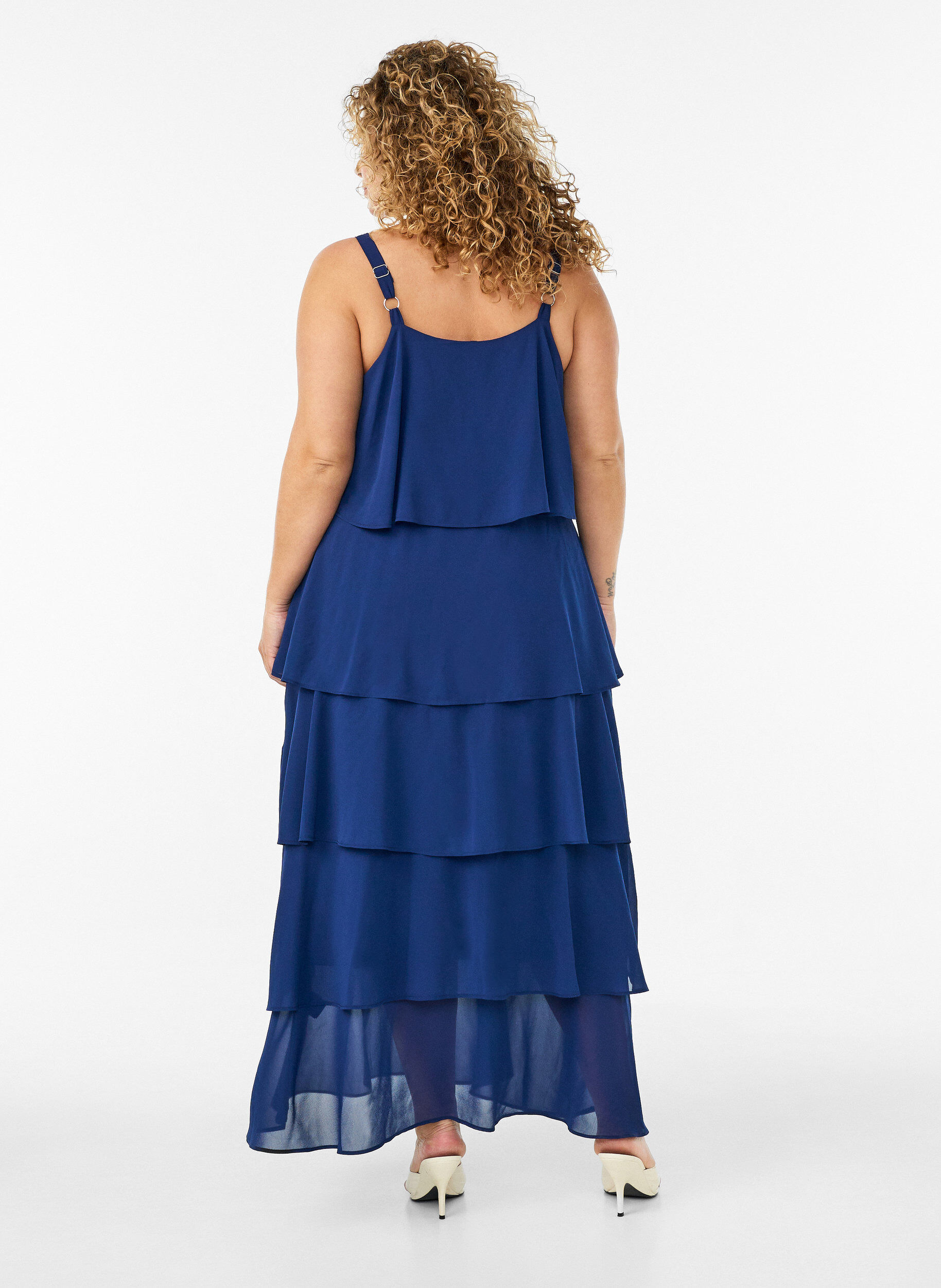 ZizziMaxikleid mit R&uuml;schen-Volants und abnehmbarem Cape, Blau, Model image number 1