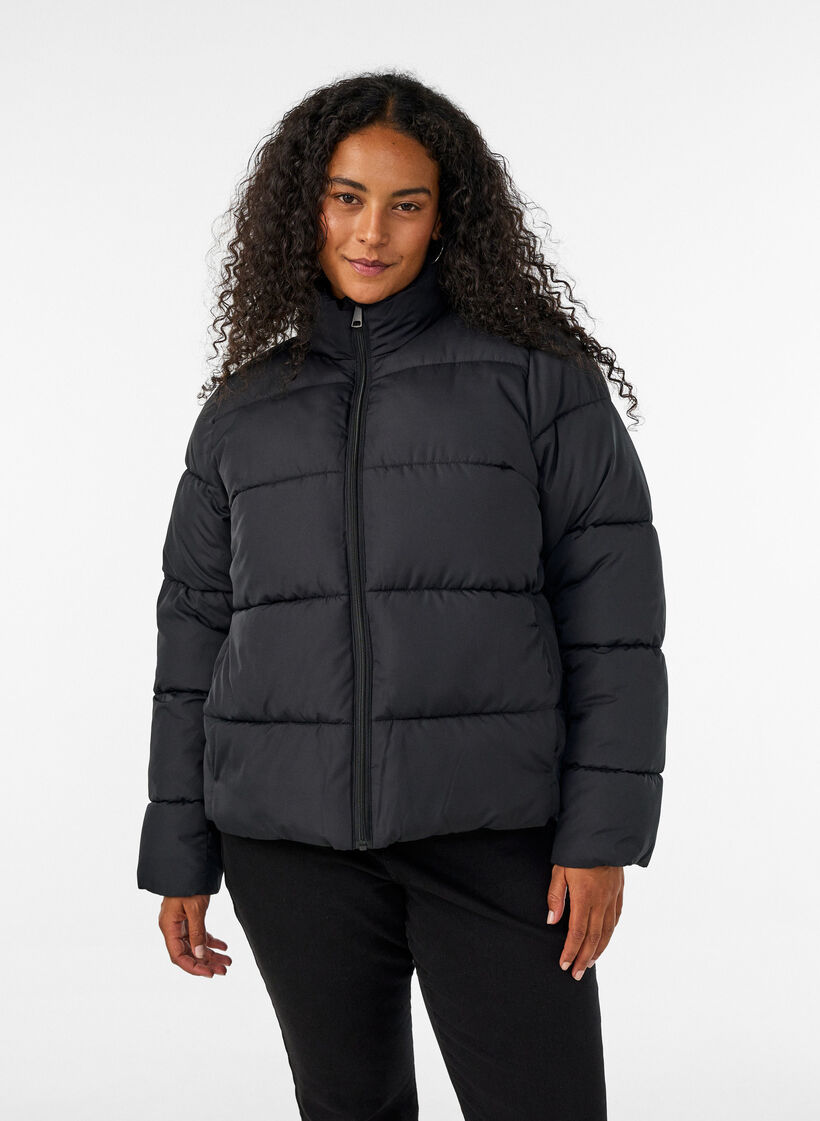 Kurze Pufferjacke mit hohem Kragen, Schwarz, Model image number 0