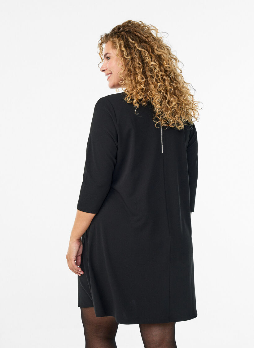 FLASH - Kurz geschnittenes A-Linien Kleid aus Webstoff mit 3/4 Ärmeln, Schwarz, Model image number 2