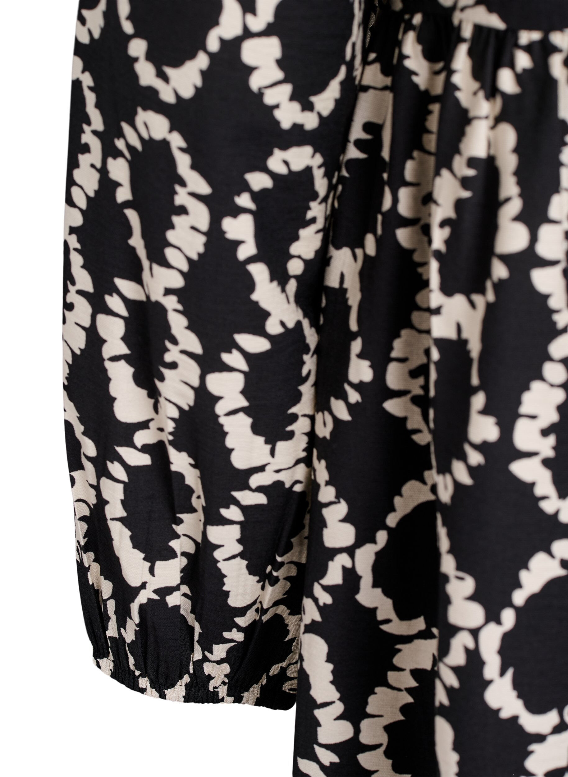 Zizzi Lang&auml;rmliges Kleid mit Muster und Schleifen, Schwarz, Packshot image number 3