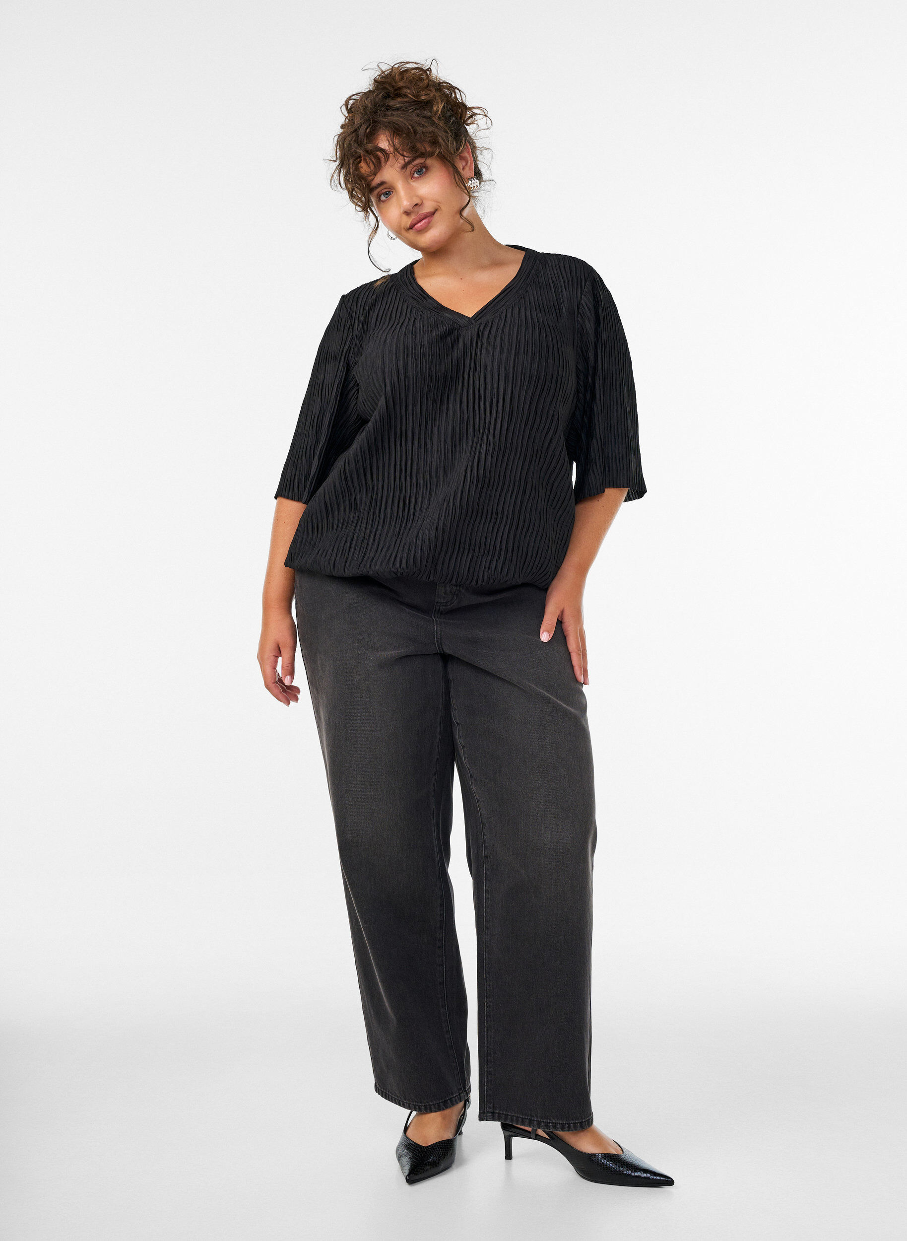 ZizziBluse mit welliger Struktur und Ballonform, Schwarz, Model image number 1