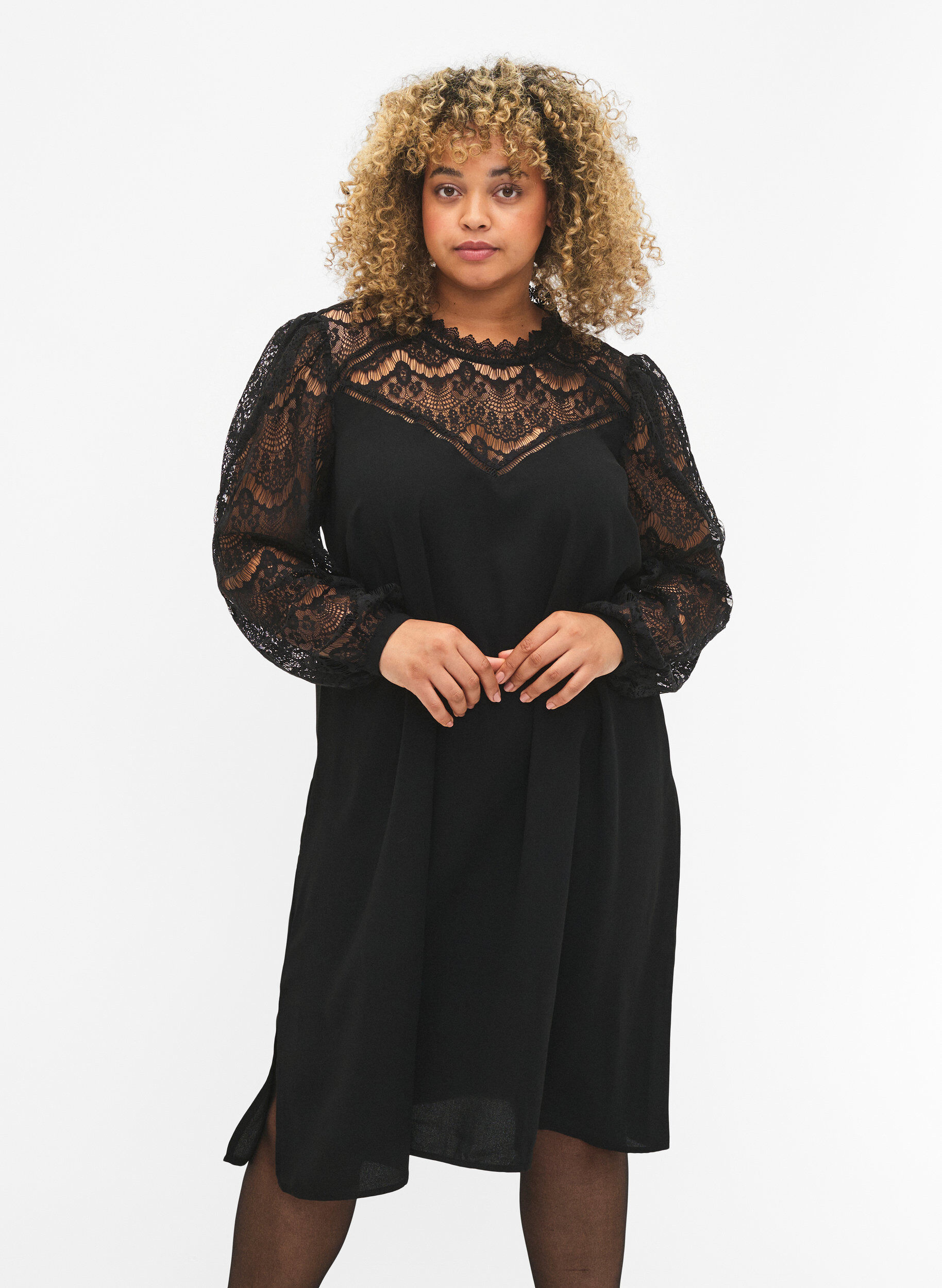 Zizzi Lang&auml;rmeliges Kleid mit Spitze, Black, Model image number 0