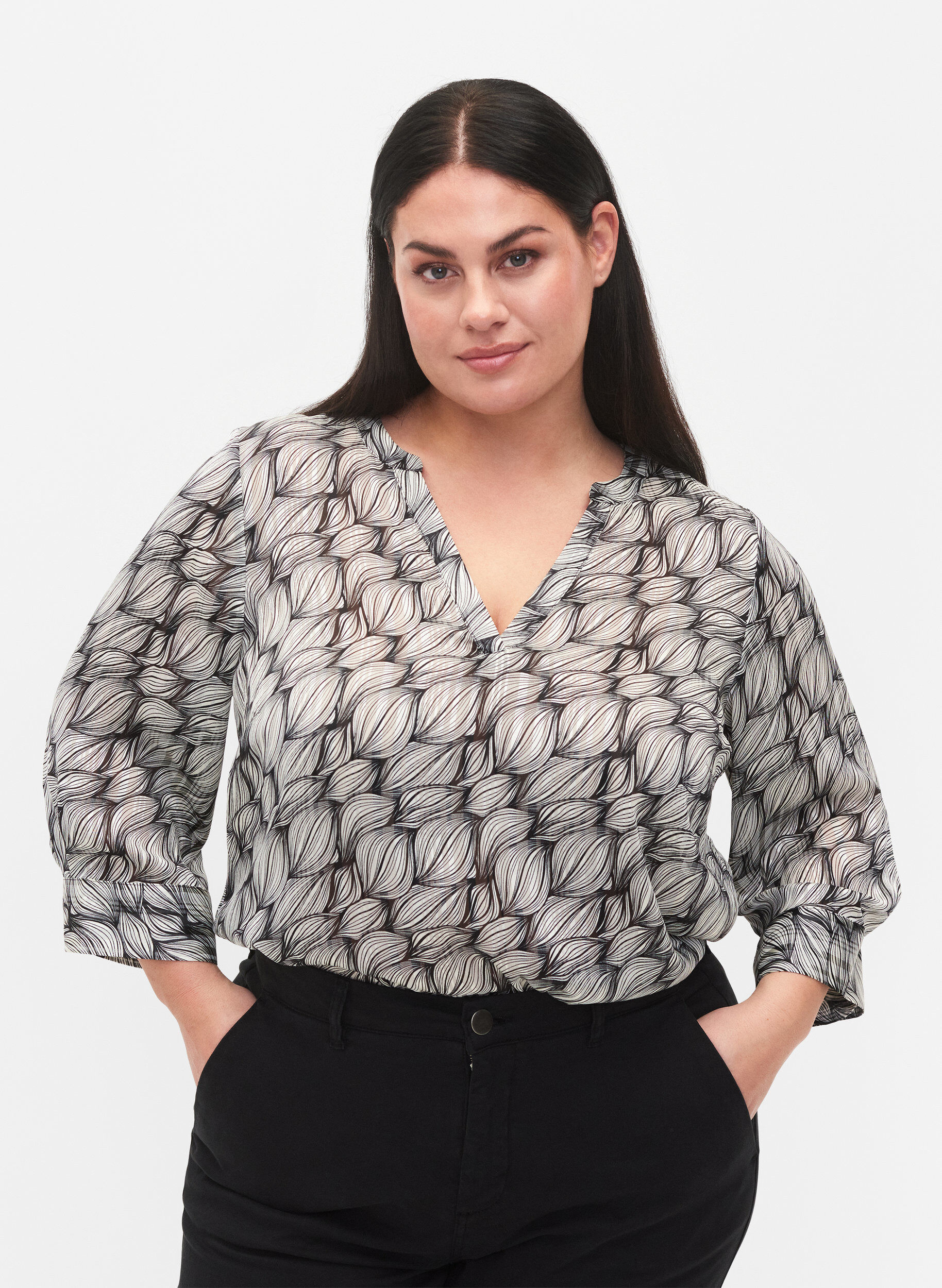 Zizzi Bluse mit Print und 3/4-&Auml;rmeln, Black White Leaf, Model image number 0