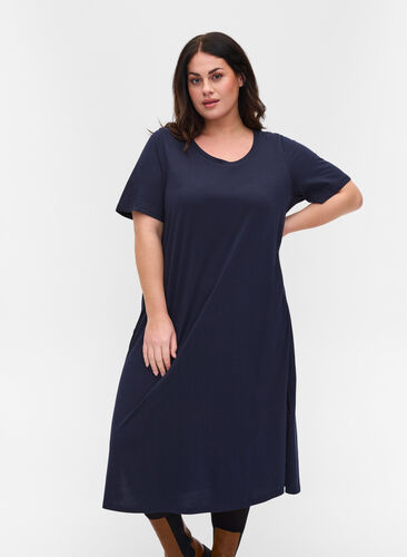 T-Shirt-Kleid aus Baumwolle mit Schlitz, Night Sky, Model image number 0