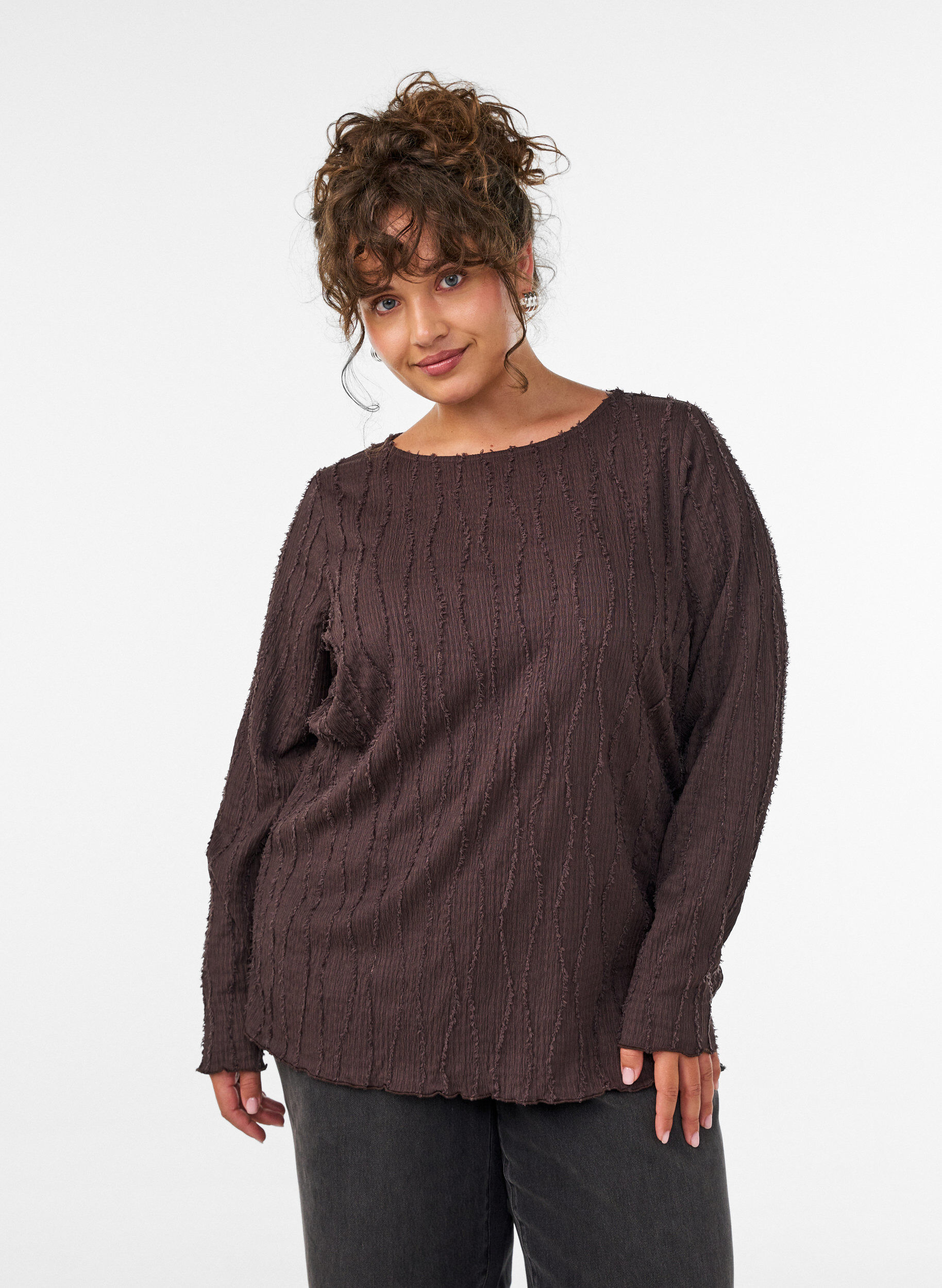 ZizziBluse aus Jersey mit welliger Struktur, Braun, Model image number 0