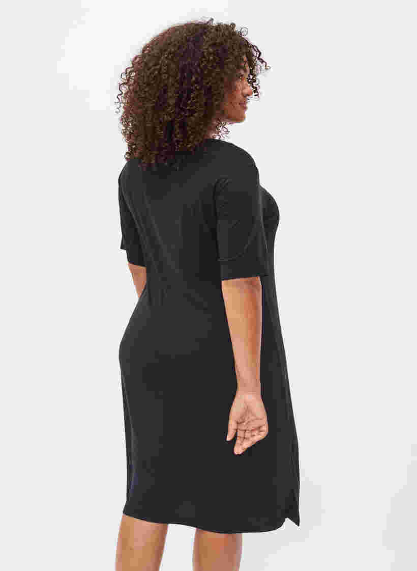 Kurzarm Nachthemd aus Viskose, Black, Model image number 1
