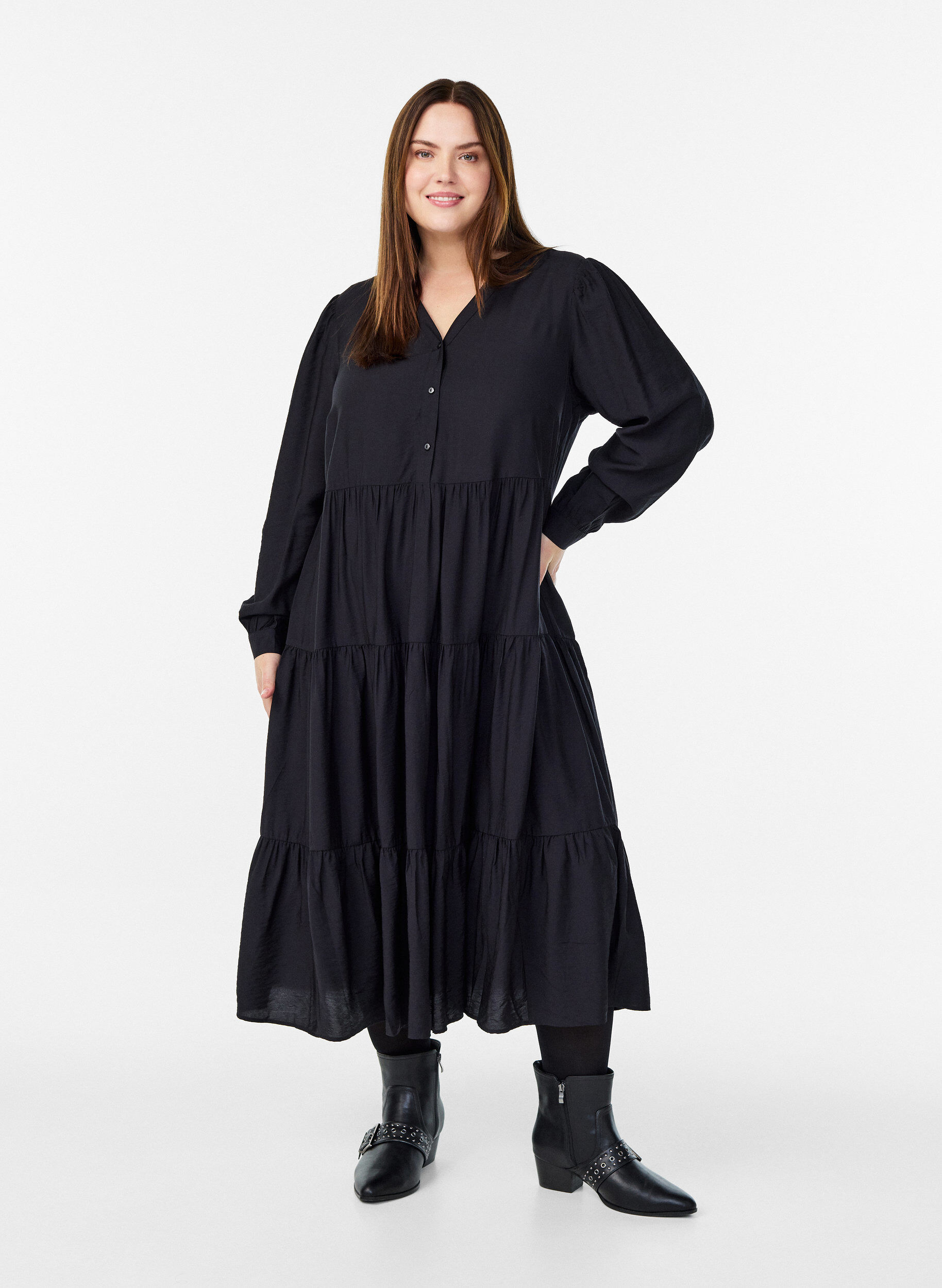 Midikleid mit V-Ausschnitt und A-Linienform, Schwarz, Model