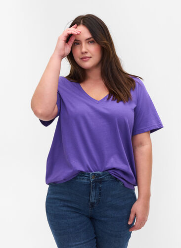 T-Shirt aus Bio-Baumwolle mit V-Ausschnitt, Ultra Violet, Model image number 0