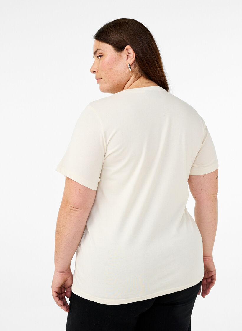 T-Shirt aus Bio-Baumwolle mit Print auf der Vorderseite, Vanille, Model image number 2