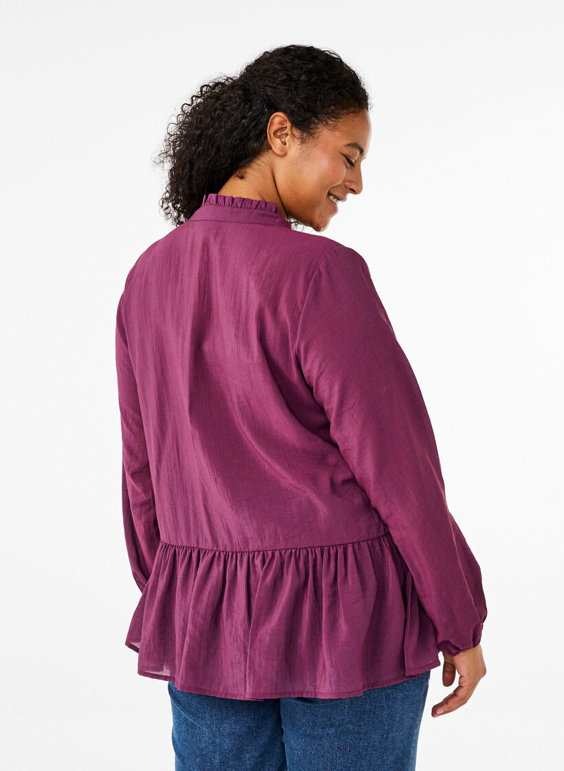  Viskosebluse mit Schößchen, Lila, Model image number 2