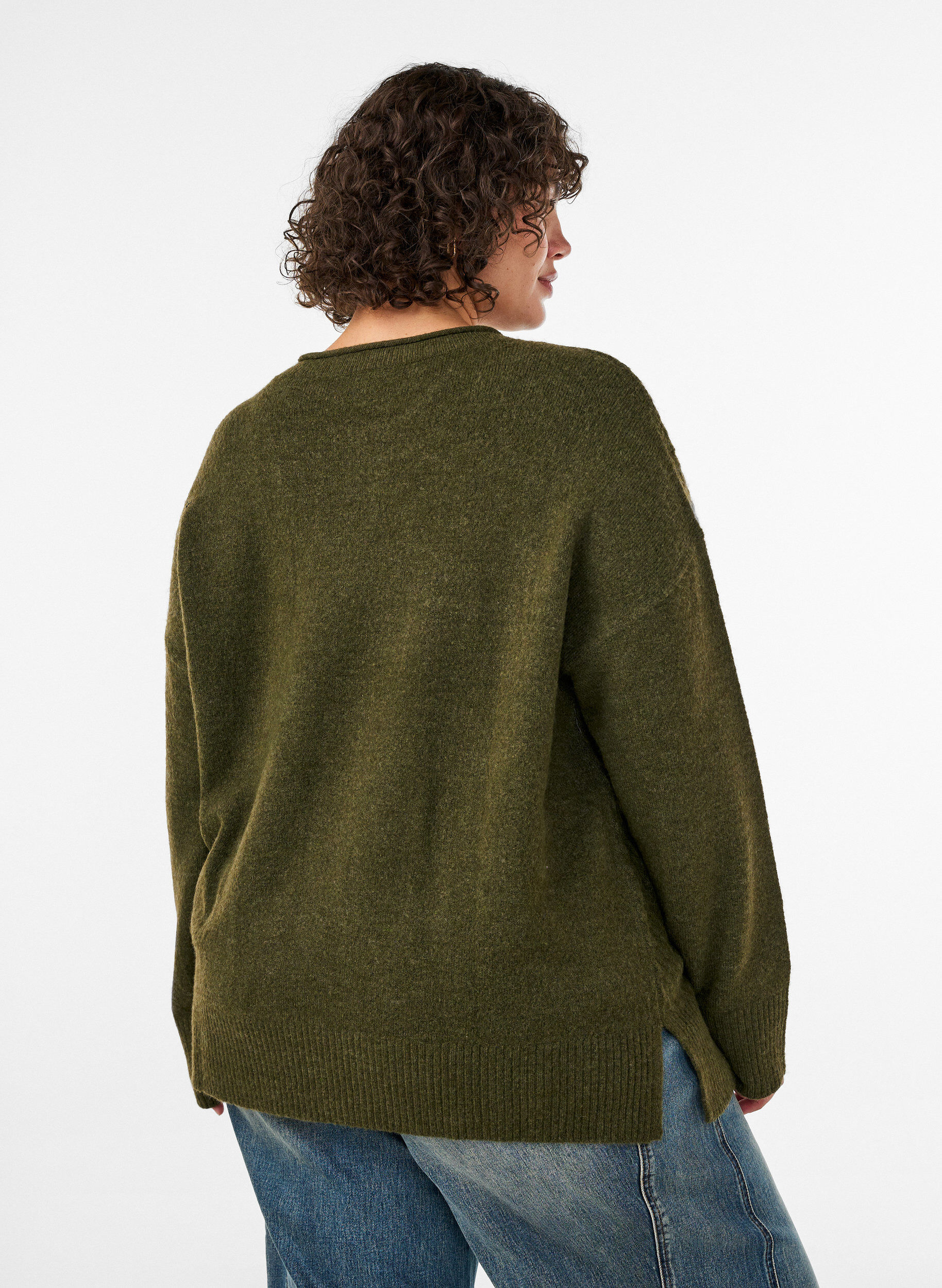 ZizziStrickbluse mit V-f&ouml;rmigem Rippenmuster und Schlitzen, Gr&uuml;n, Model image number 2