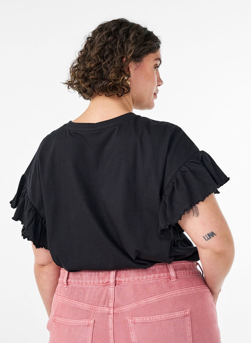 T-Shirt aus Bio-Baumwolle mit R&uuml;schen&auml;rmeln, Schwarz, Model image number 2